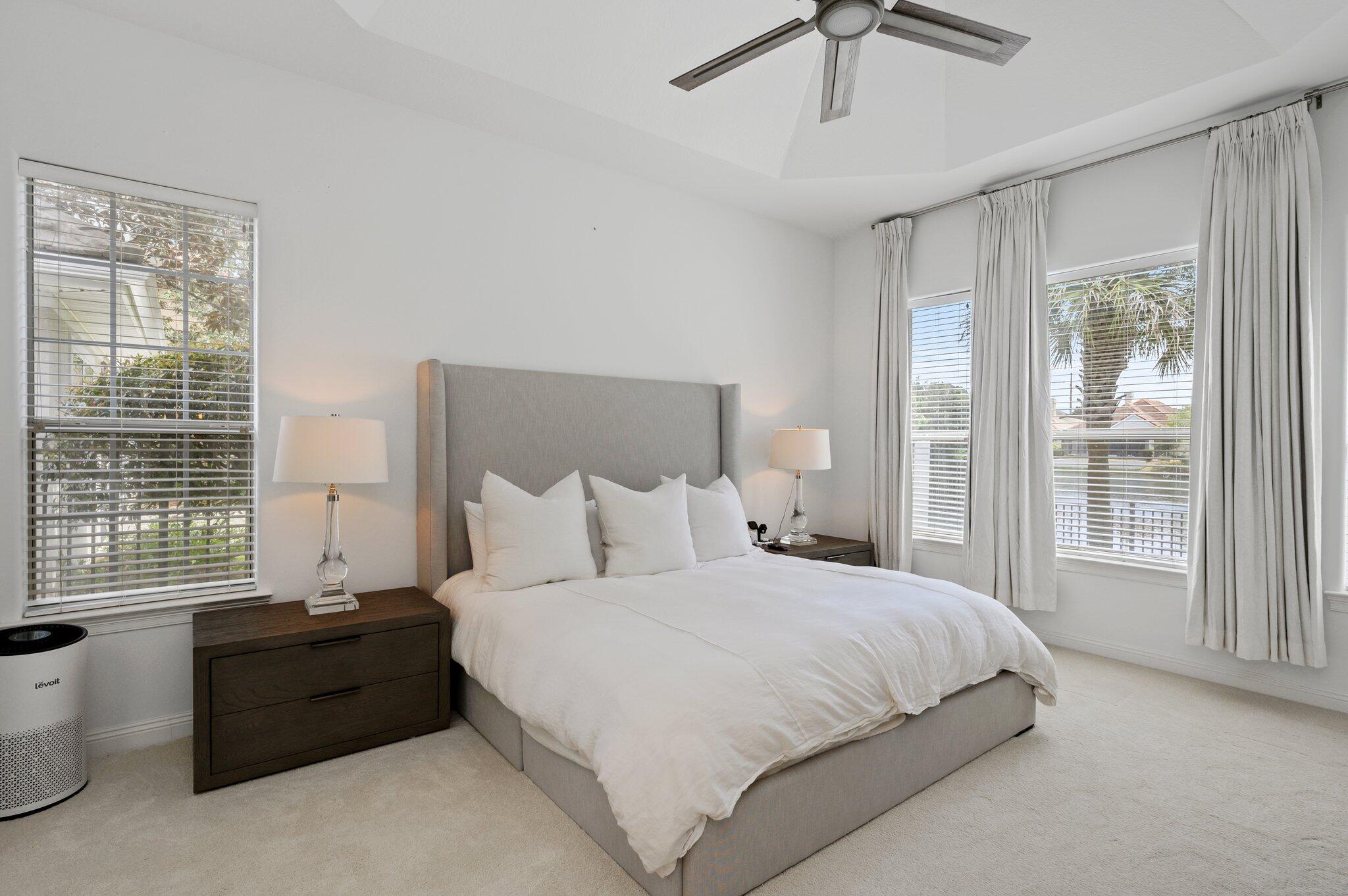 REGATTA BAY - Residential