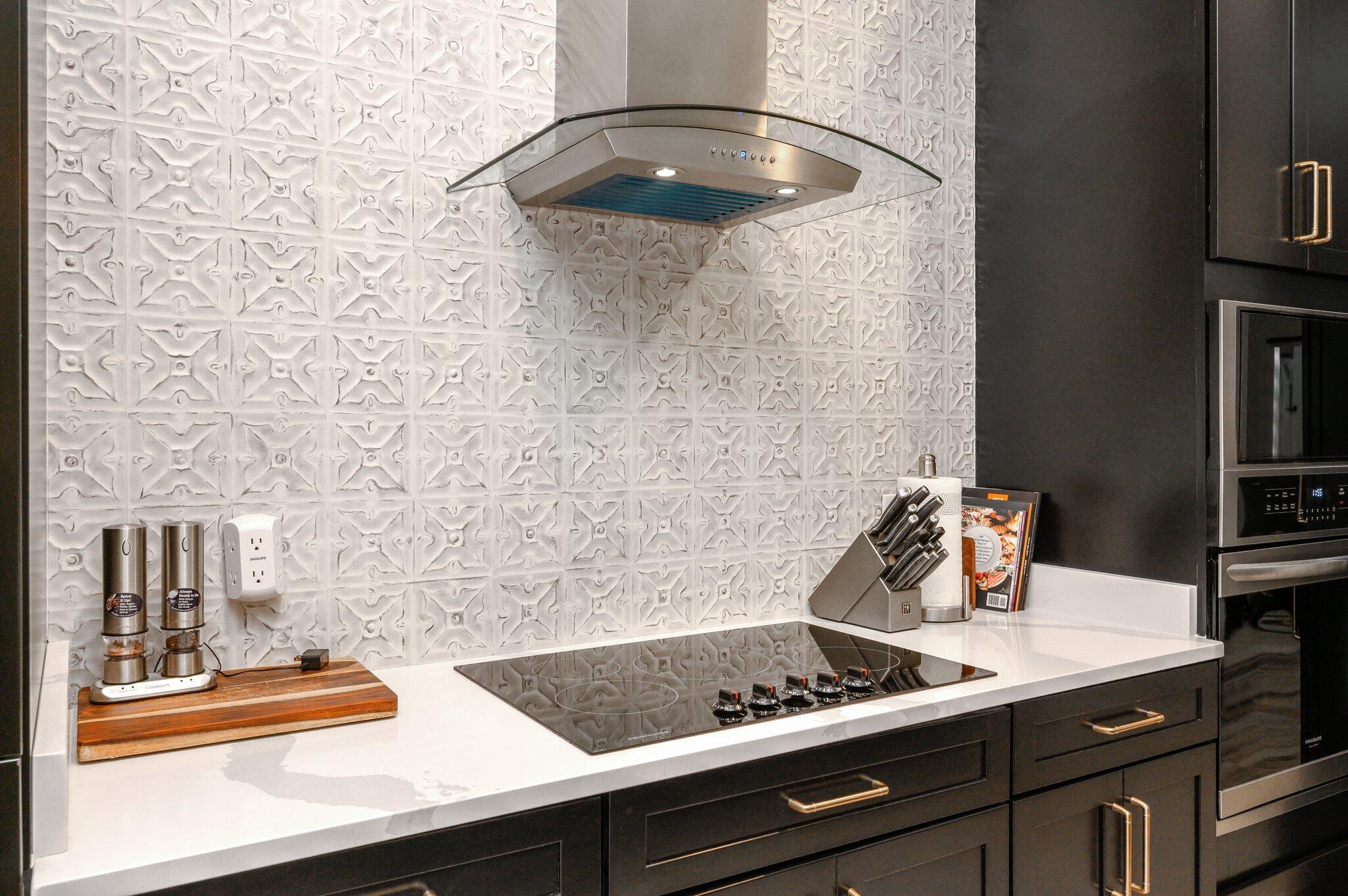 REGATTA BAY - Residential