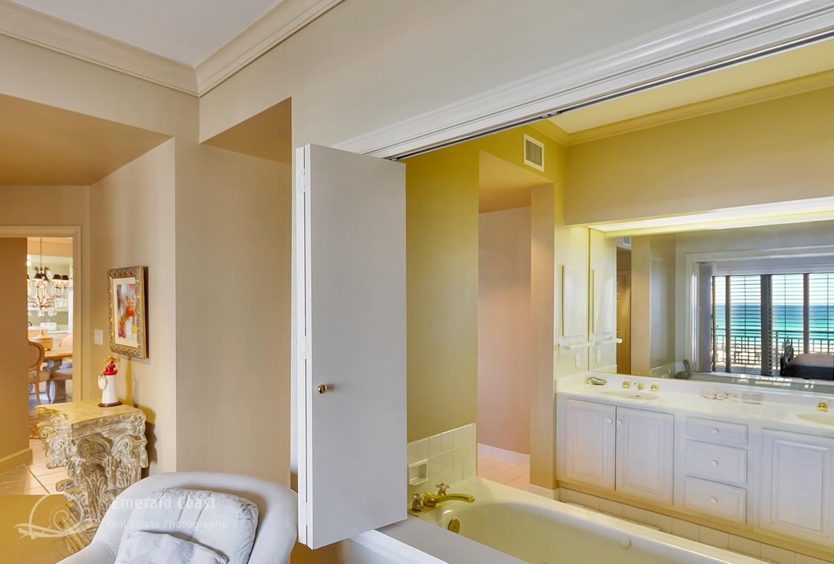 SOUTHWINDS AT SANDESTIN - Residential