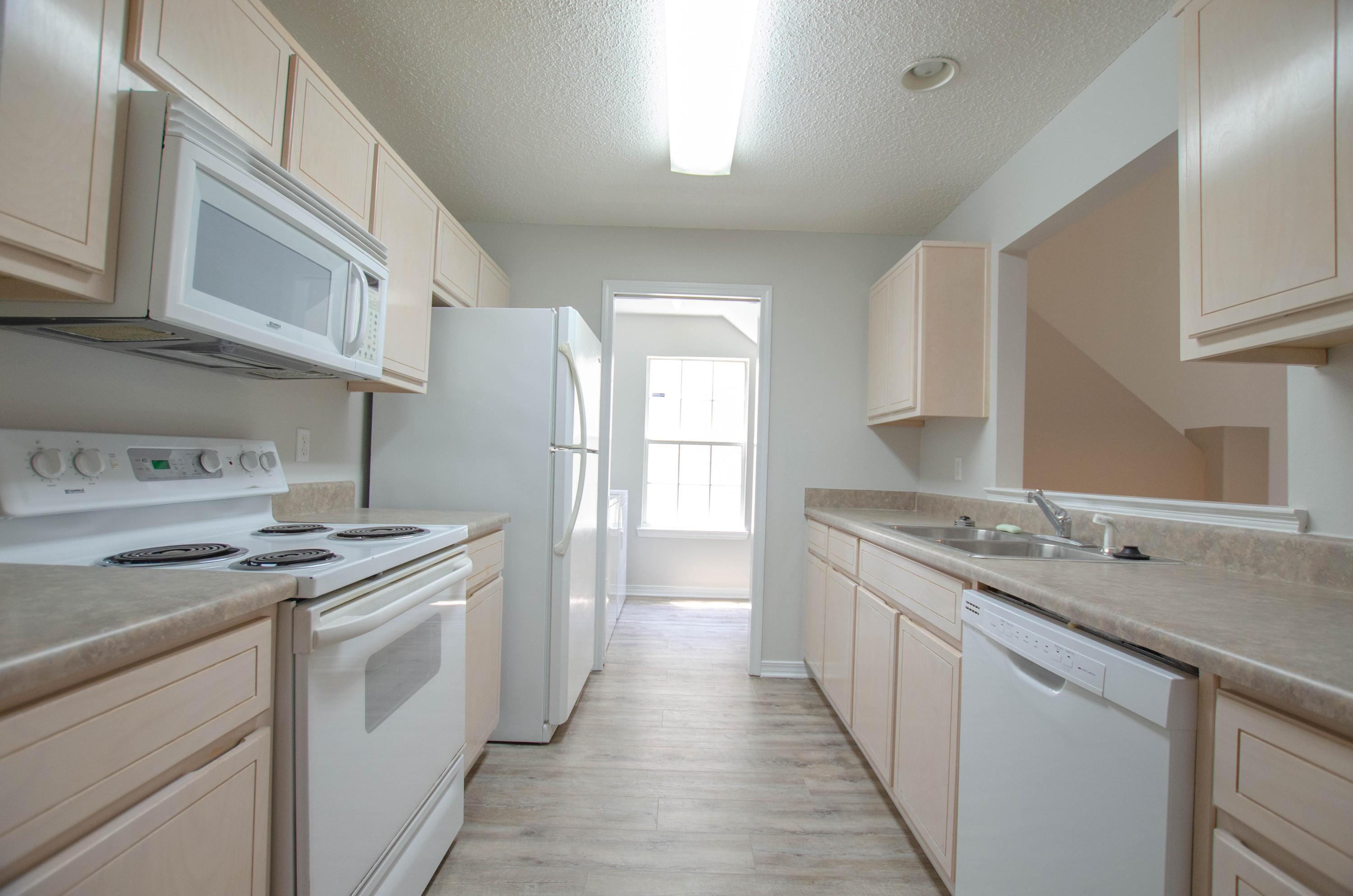 Escada B - Residential