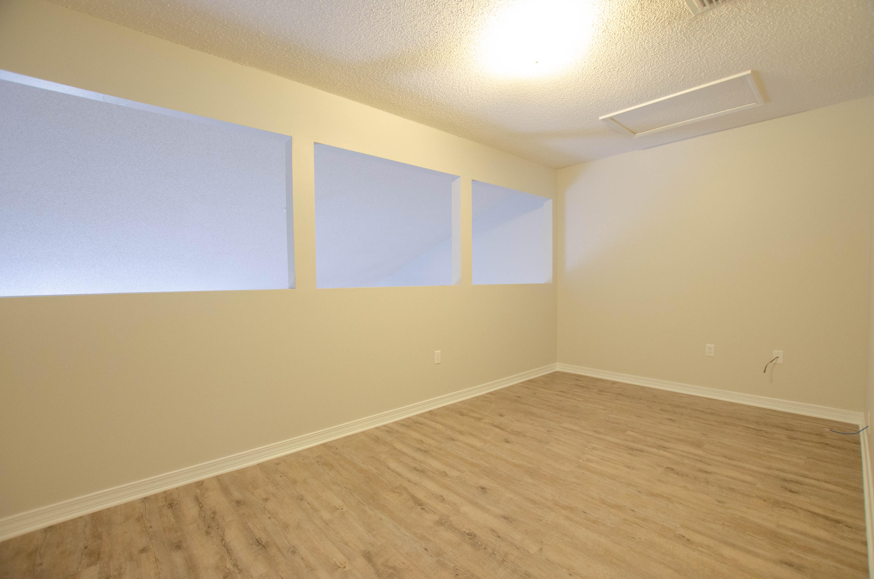 Escada B - Residential