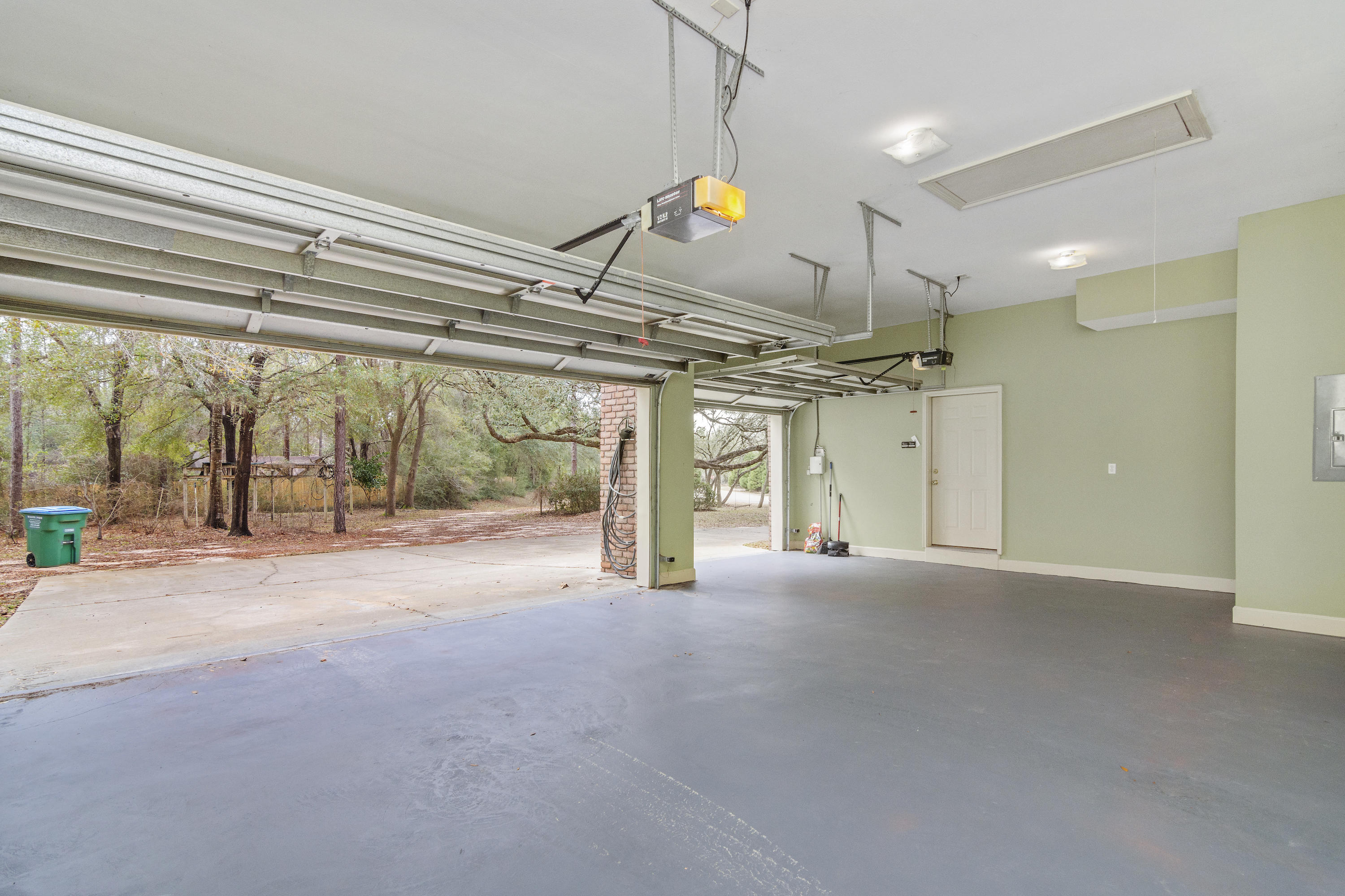 ASHLEY PLACE - Residential