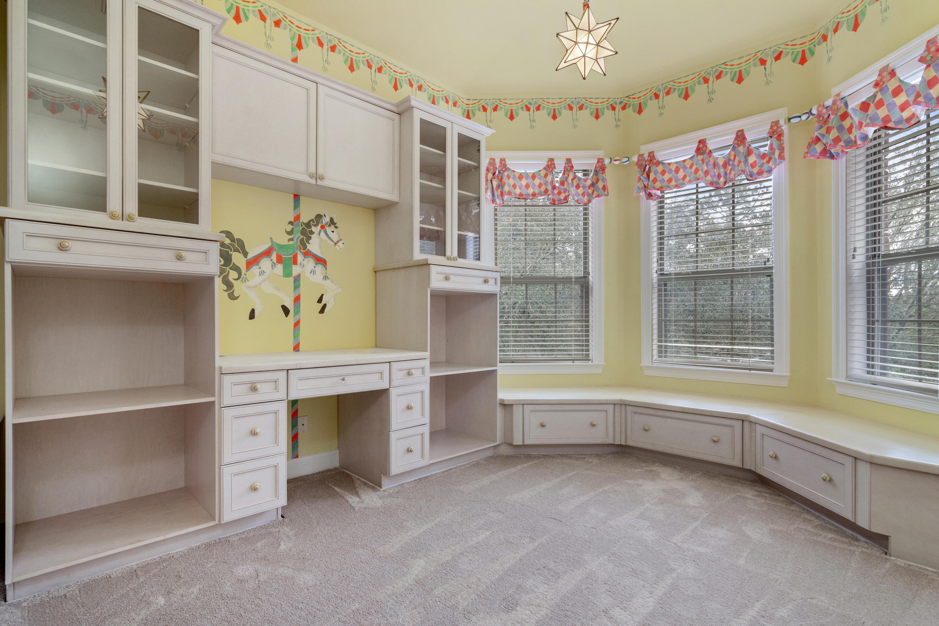 ASHLEY PLACE - Residential