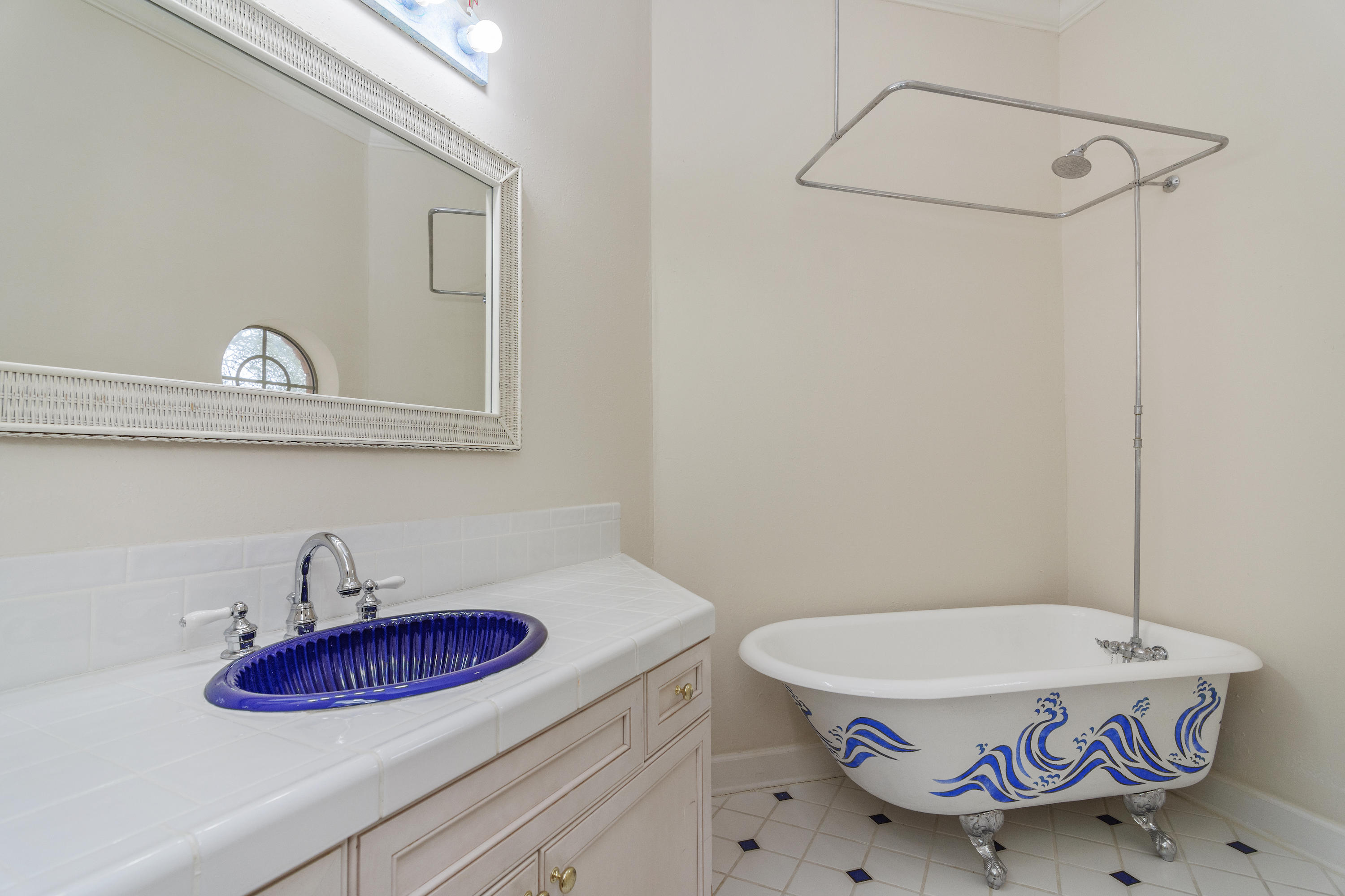 ASHLEY PLACE - Residential