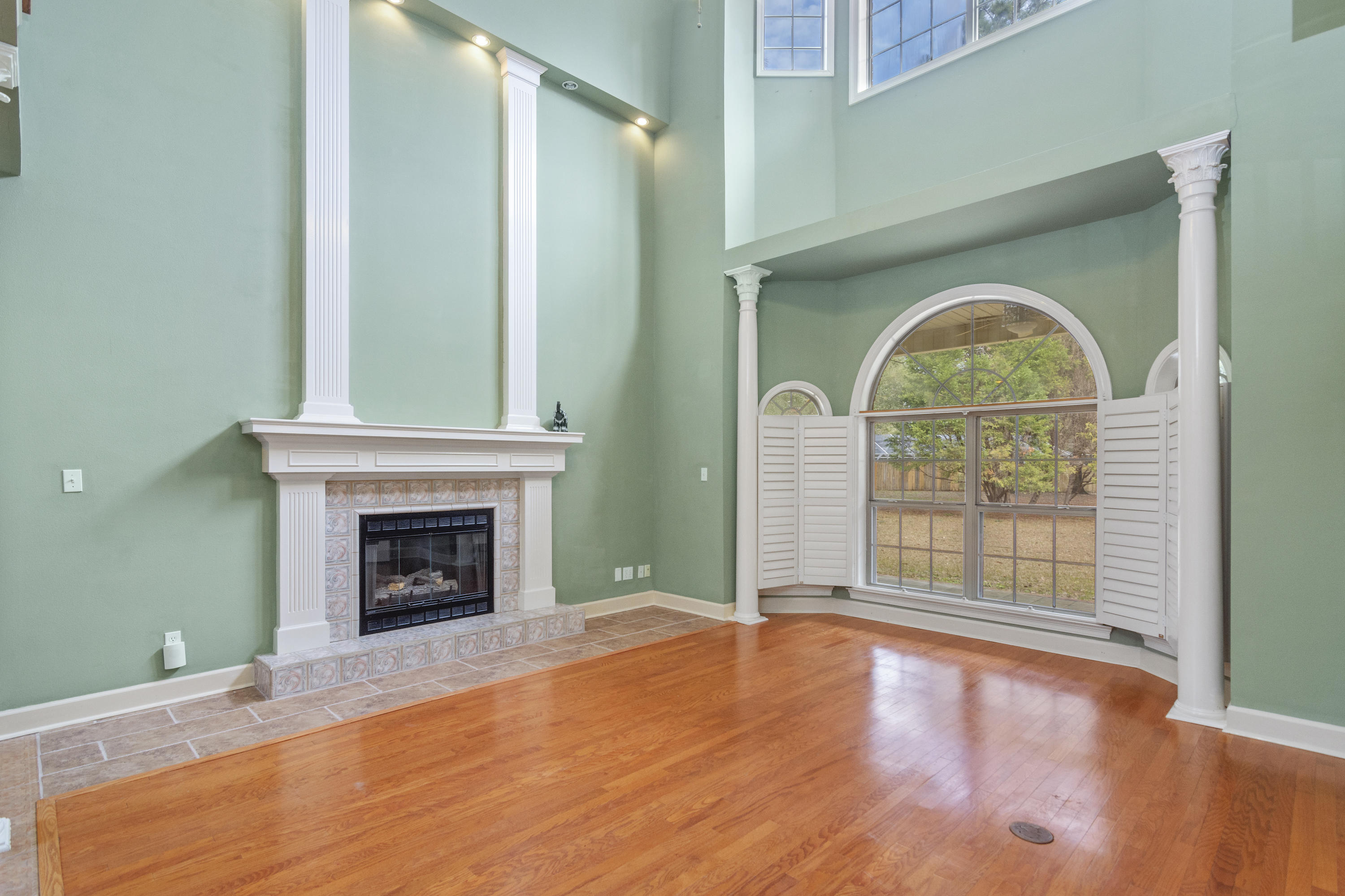 ASHLEY PLACE - Residential