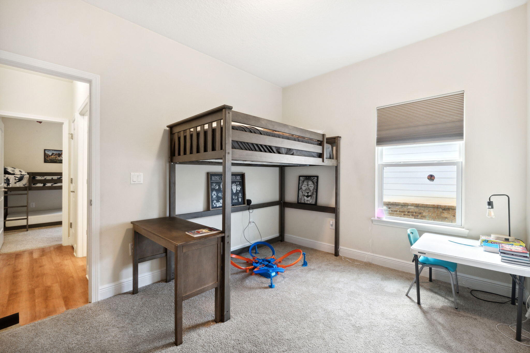 RIVERWALK PH I - Residential Lease