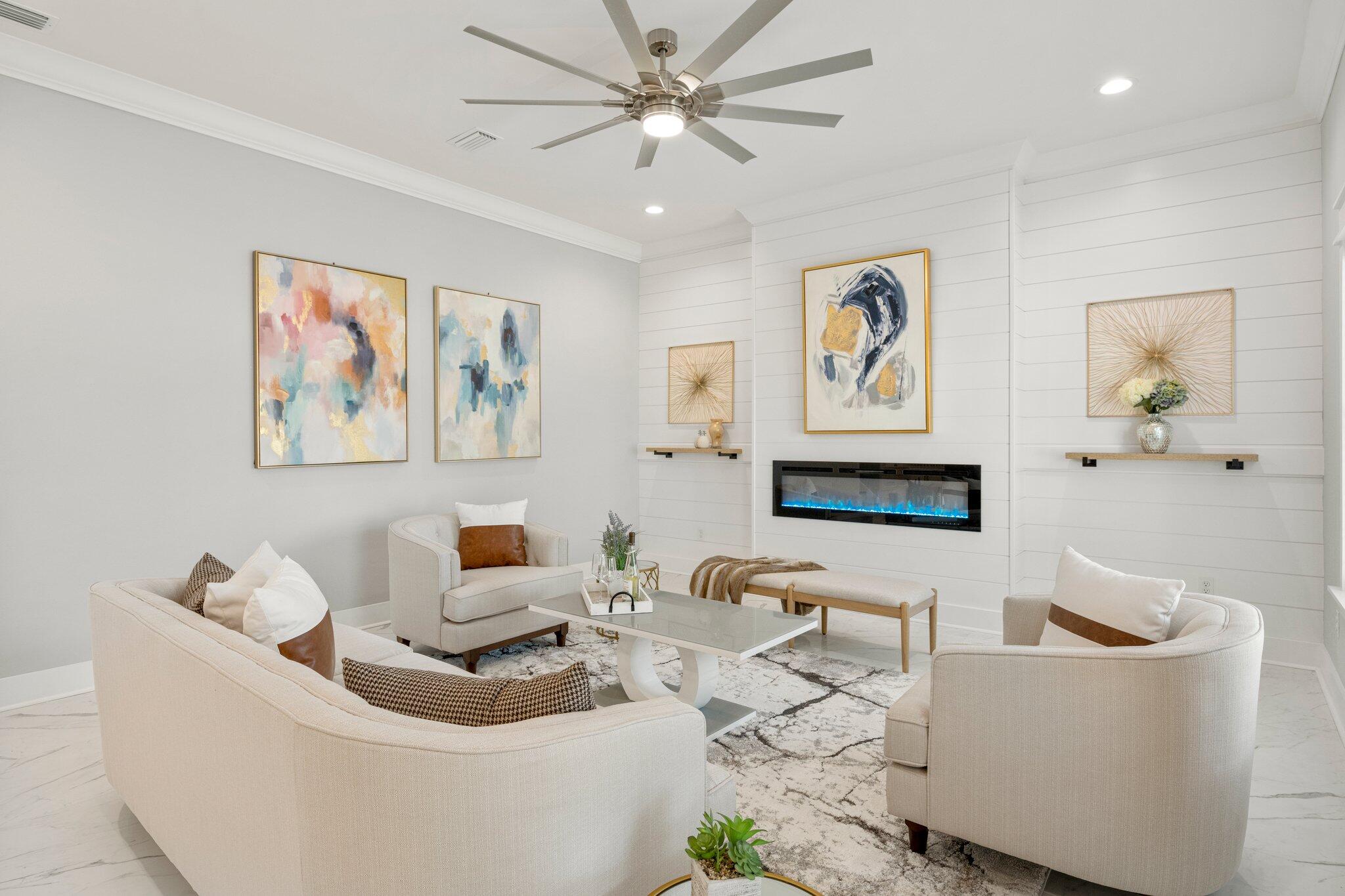 BAHAMA BEACH - Residential