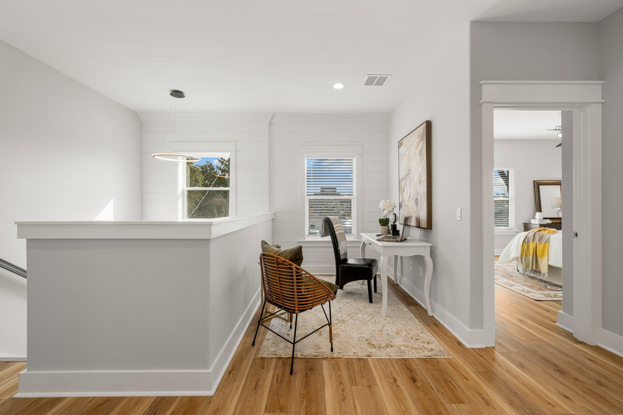 BAHAMA BEACH - Residential