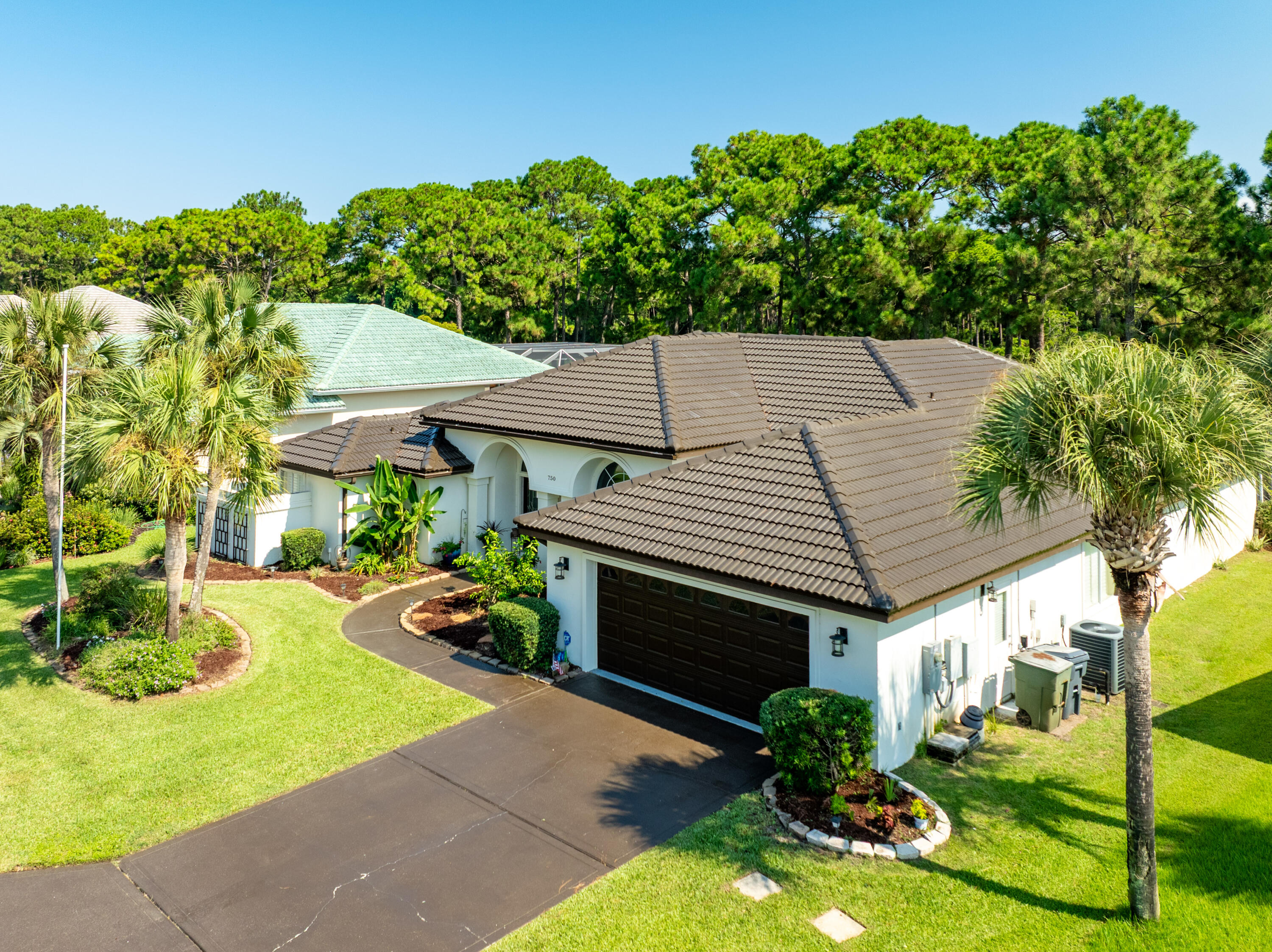 Emerald Bay - Residential