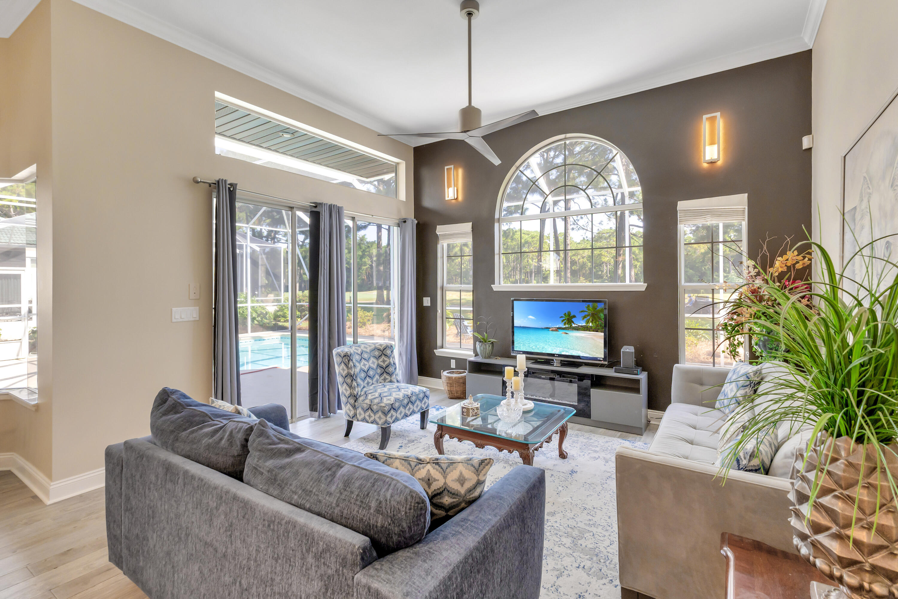 Emerald Bay - Residential