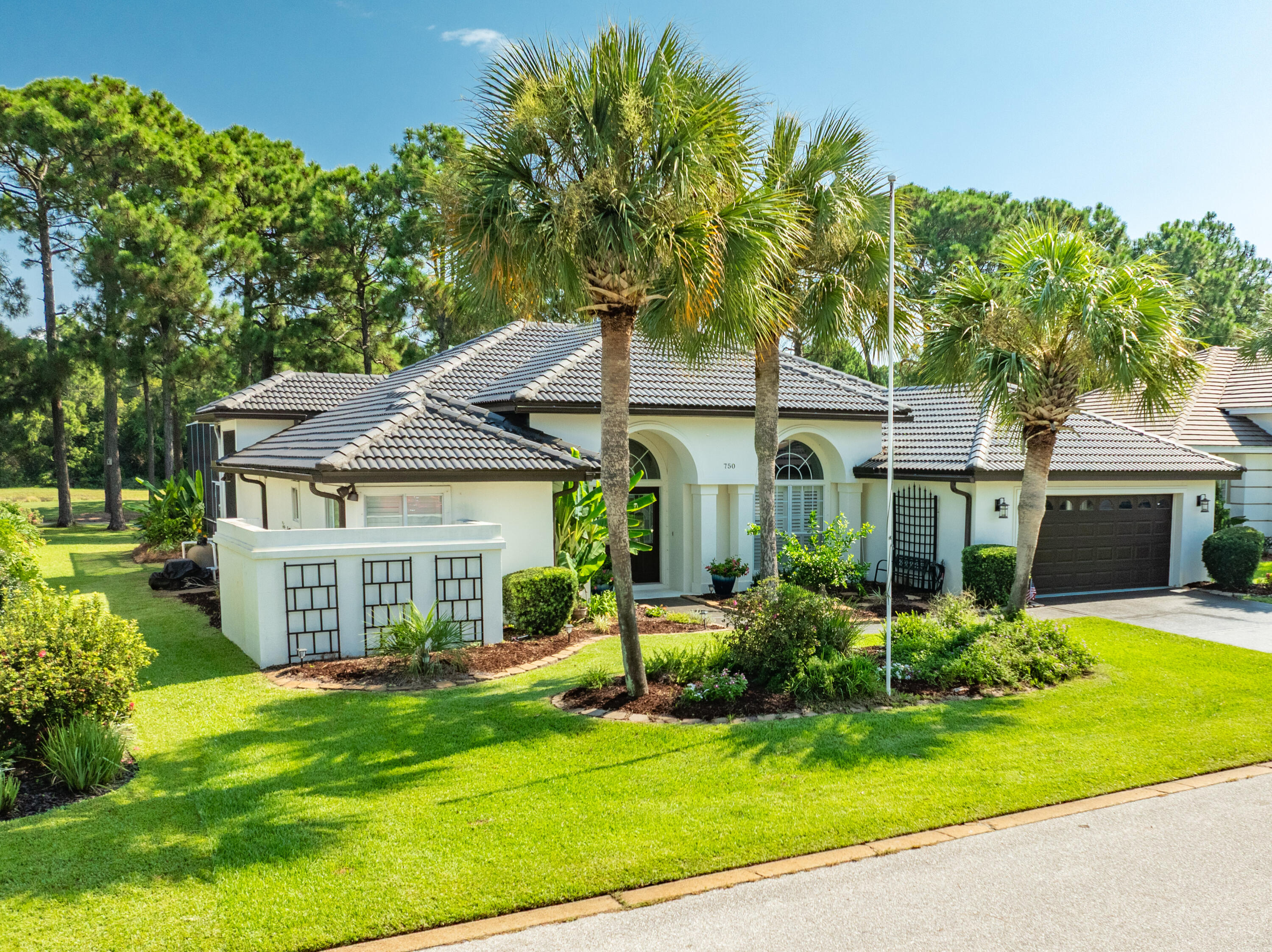 Emerald Bay - Residential