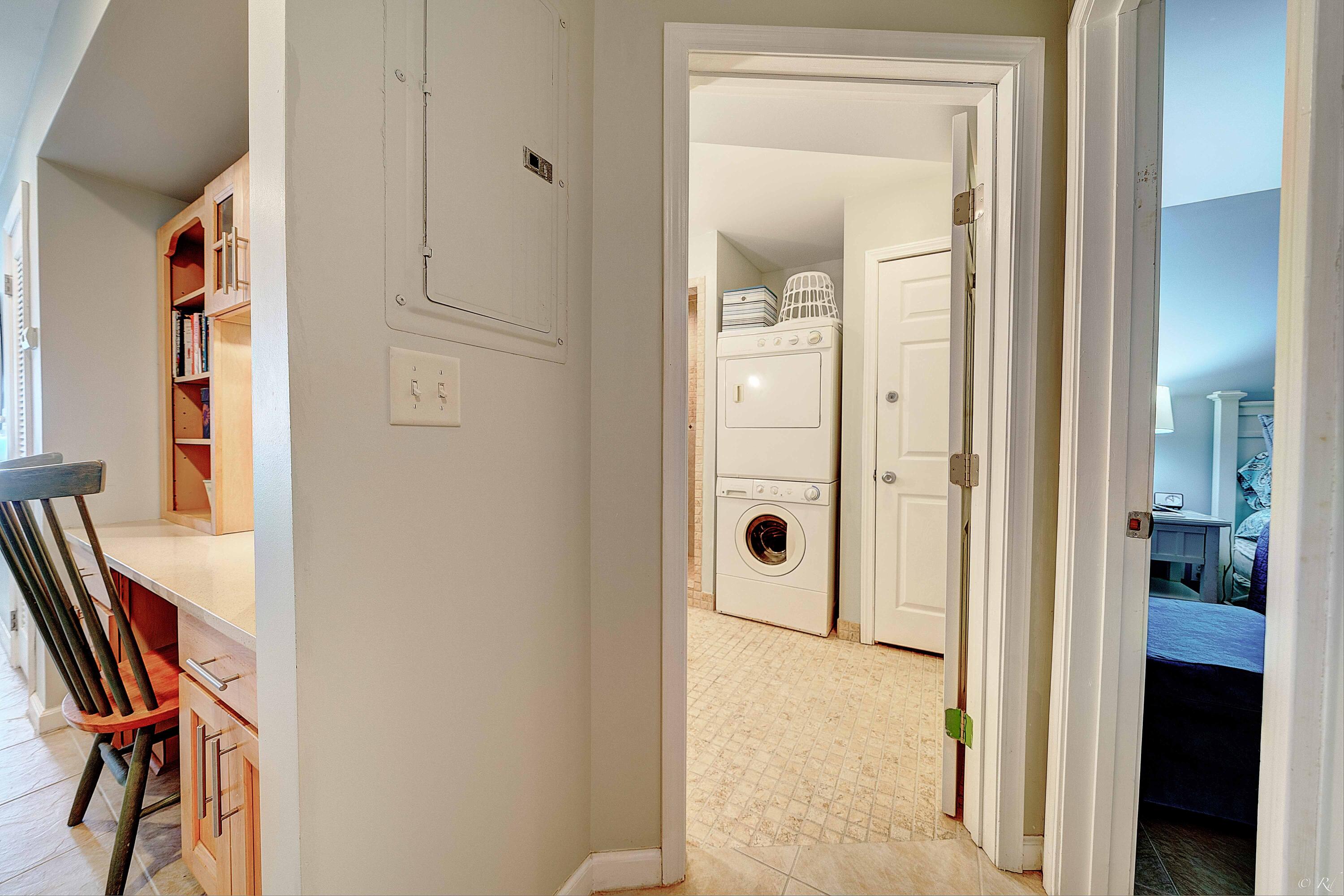 MISTRAL CONDO - Residential