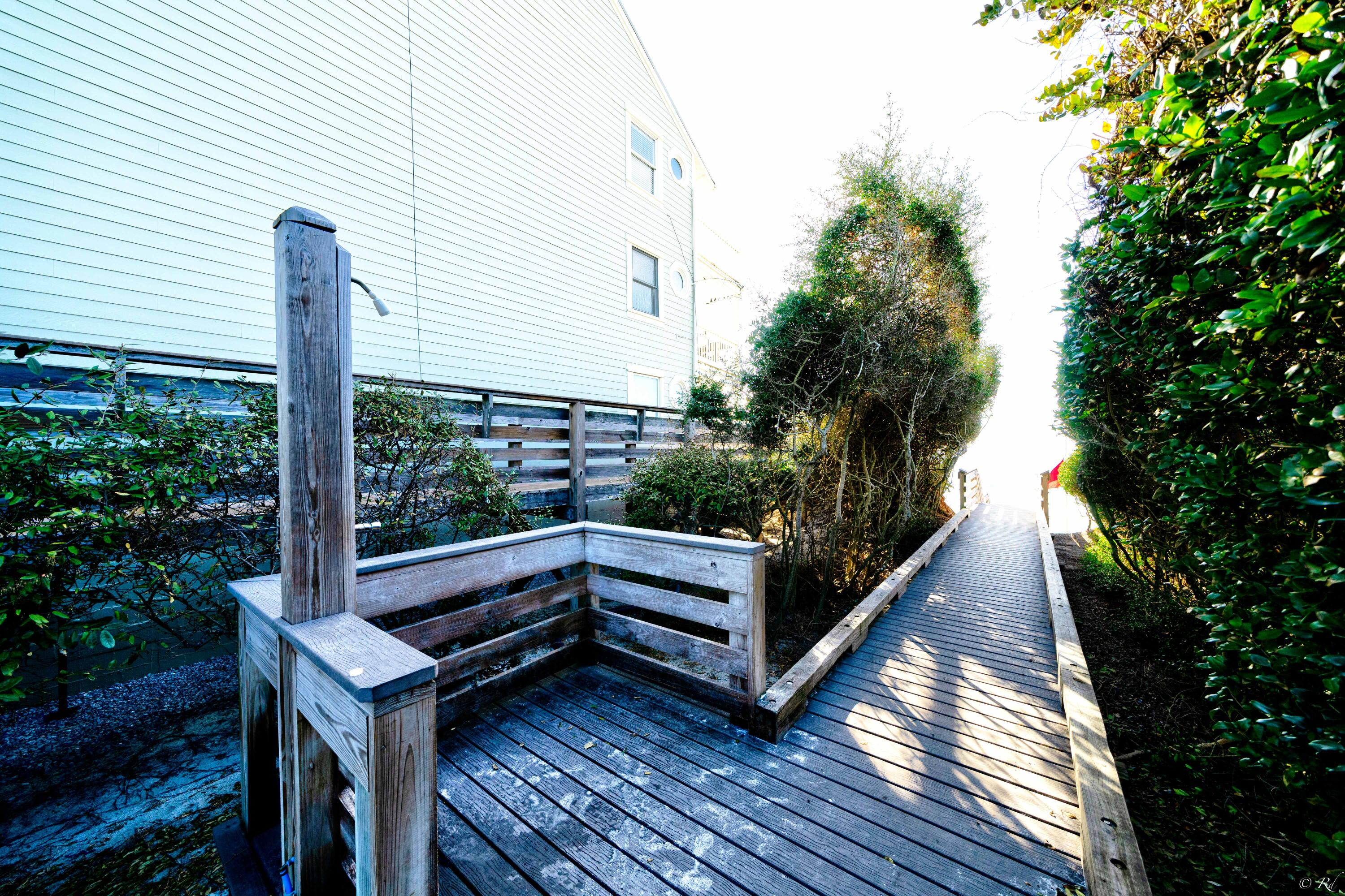 MISTRAL CONDO - Residential