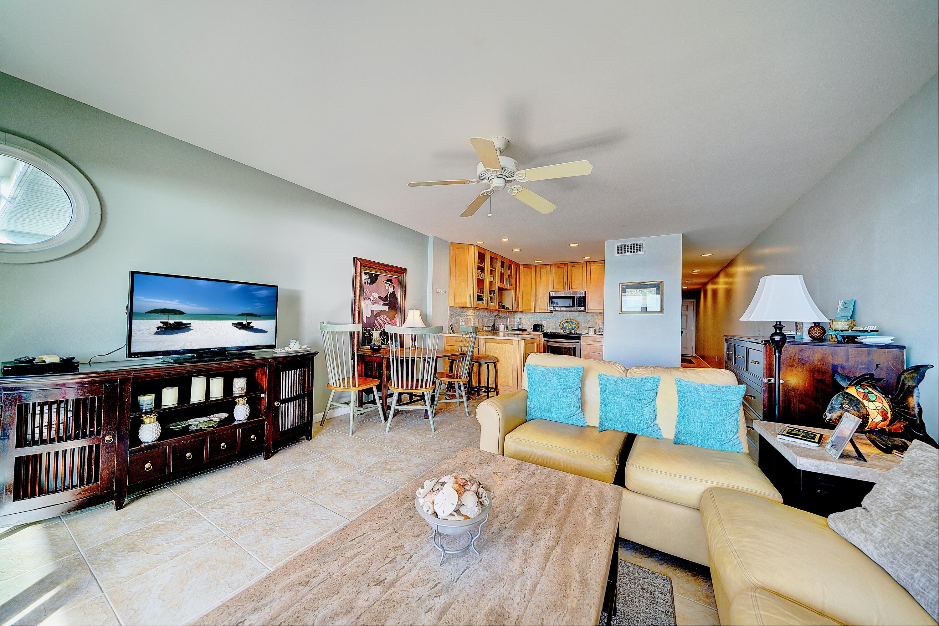 MISTRAL CONDO - Residential