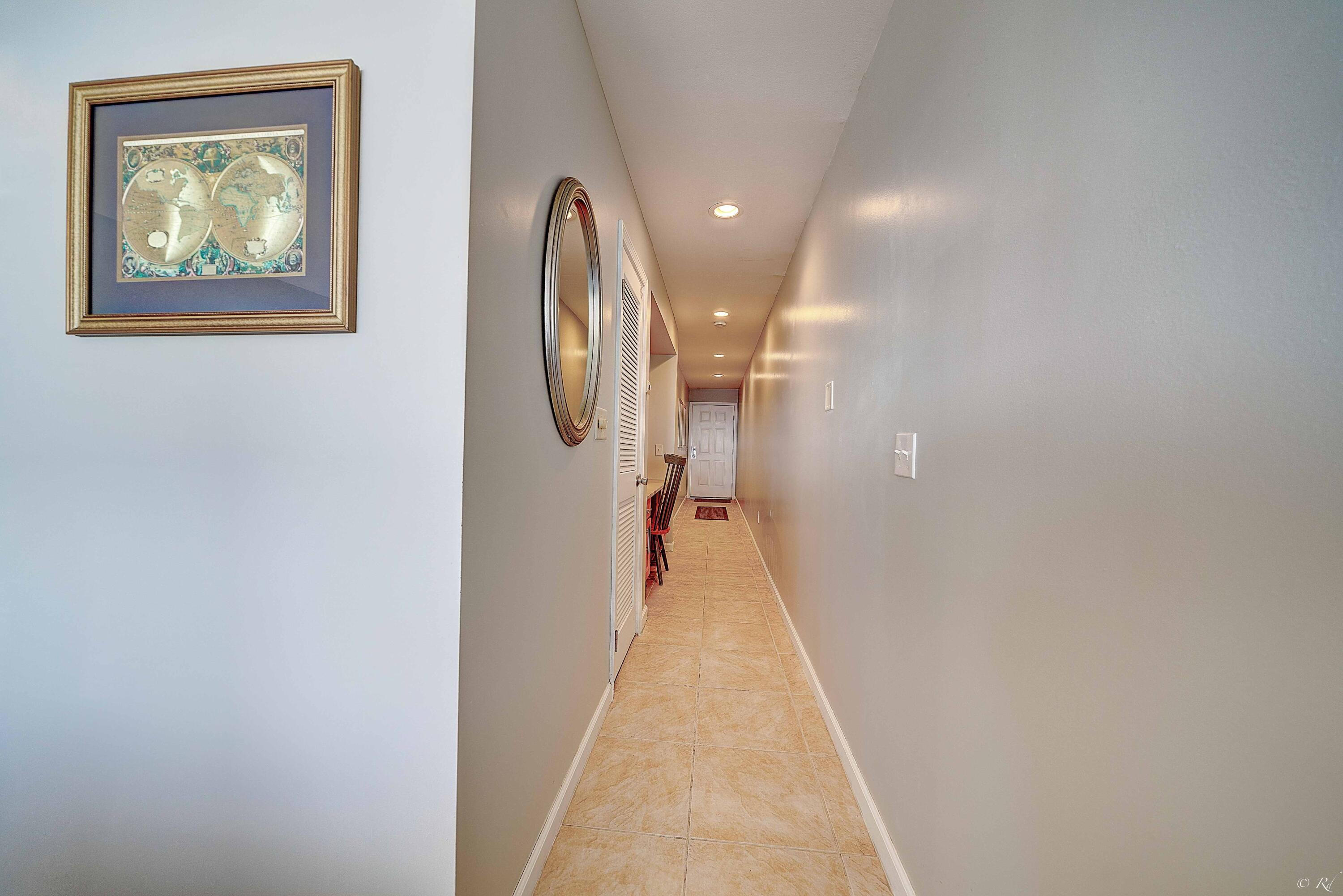 MISTRAL CONDO - Residential