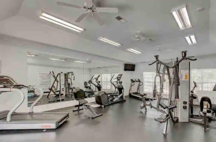 INDIAN LAKE PH 1 - Residential Lease