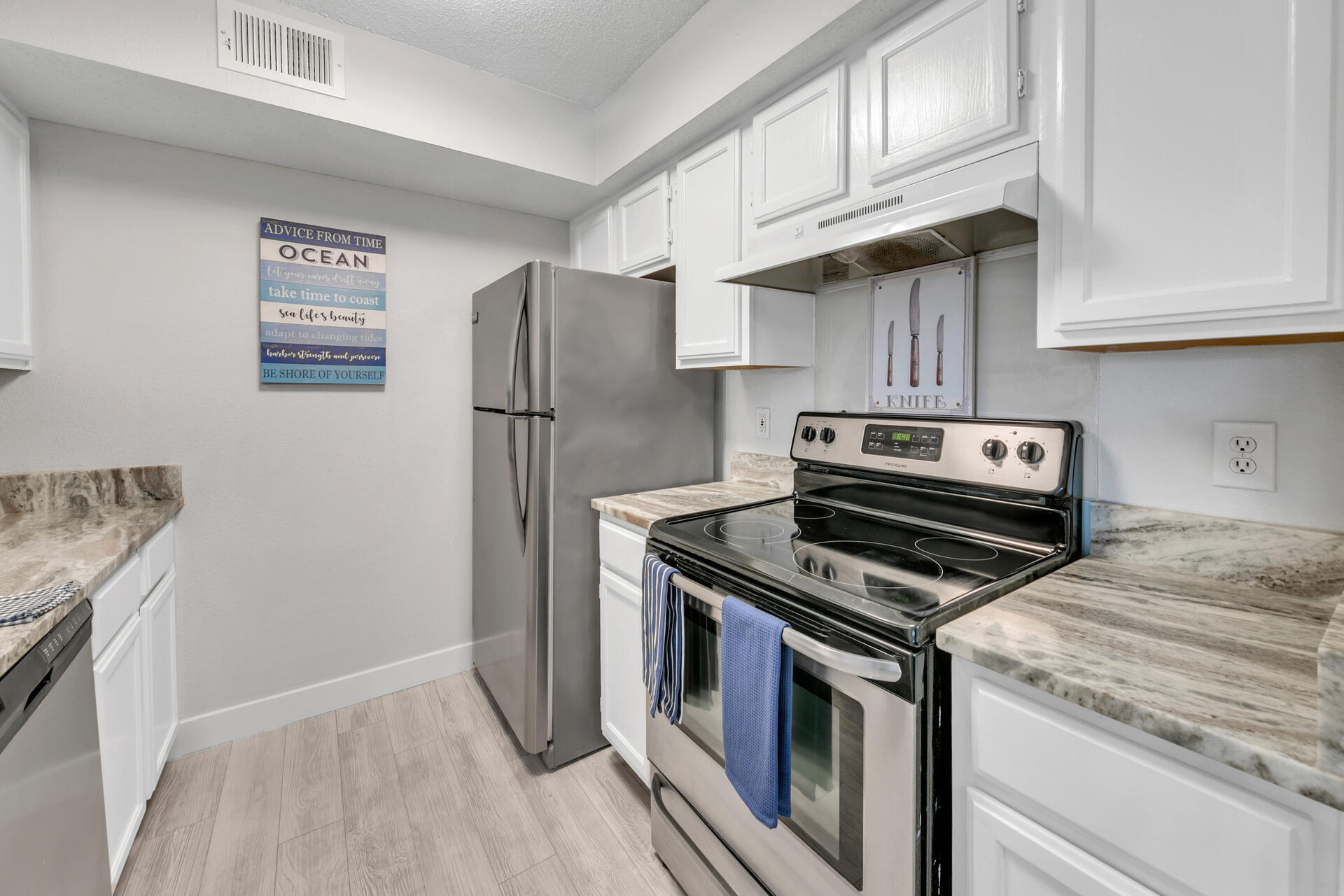 INDIAN LAKE PH 1 - Residential Lease