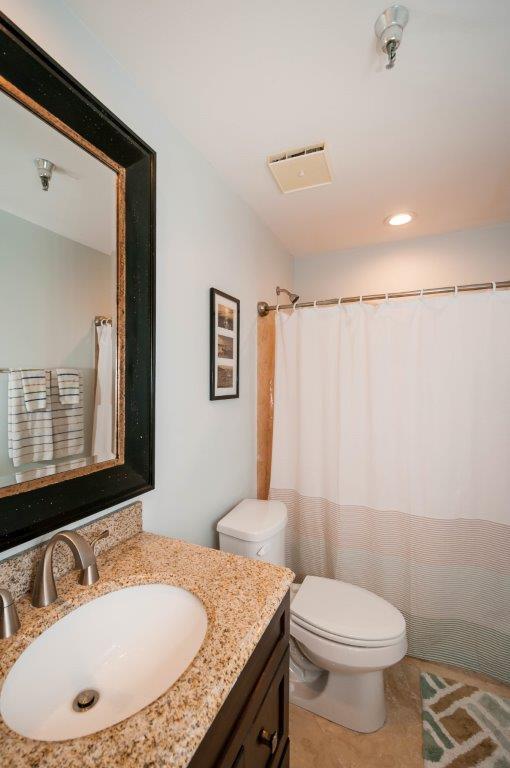 DESTIN YACHT CLUB - Residential