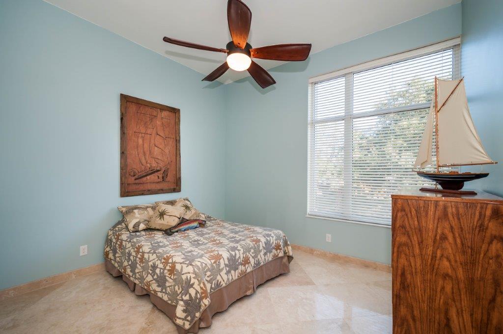 DESTIN YACHT CLUB - Residential