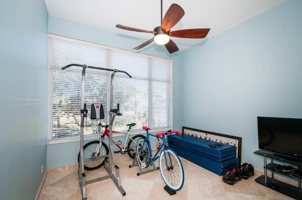 DESTIN YACHT CLUB - Residential