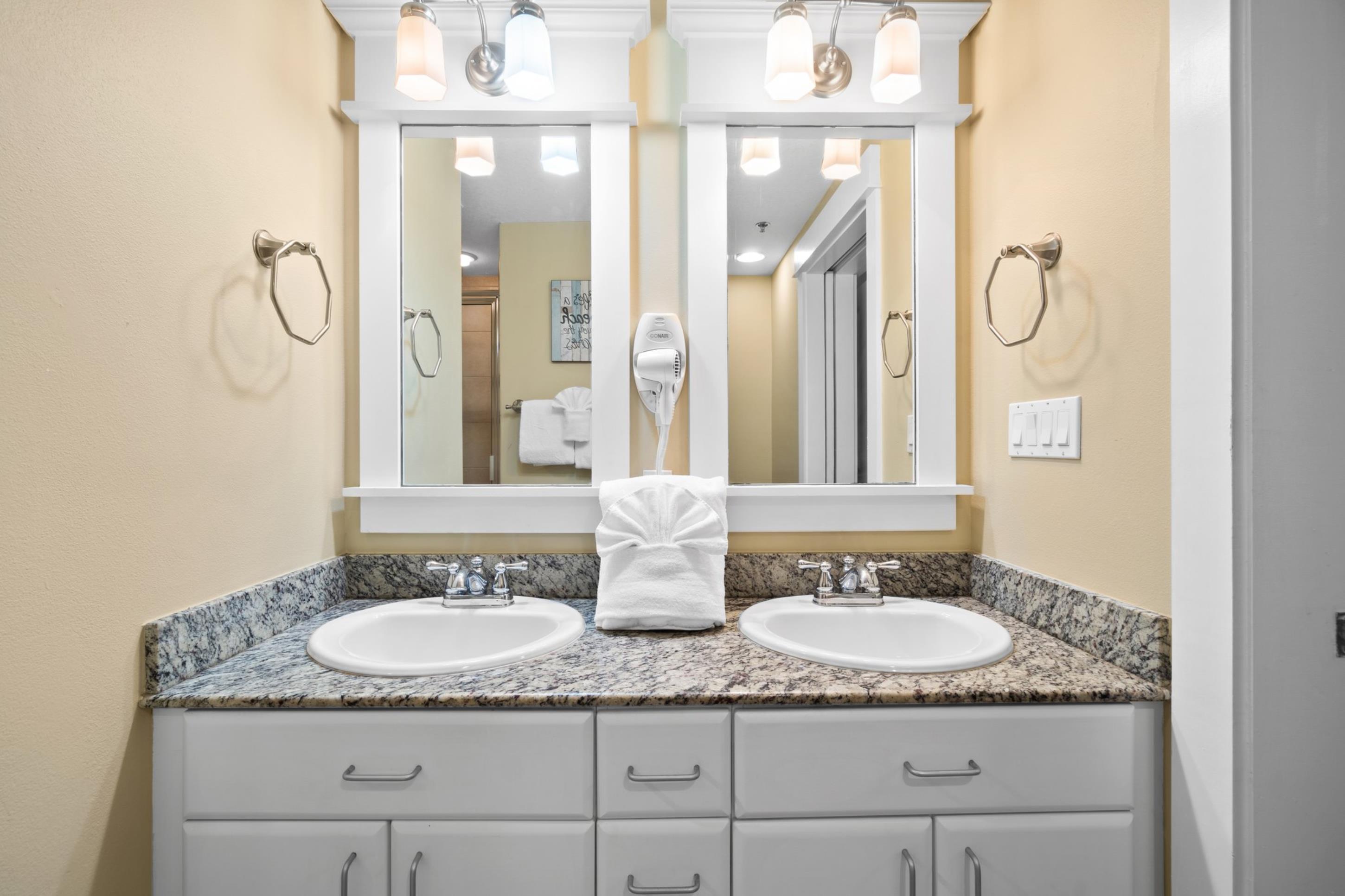 GRAND PANAMA BEACH RESORTS - Residential