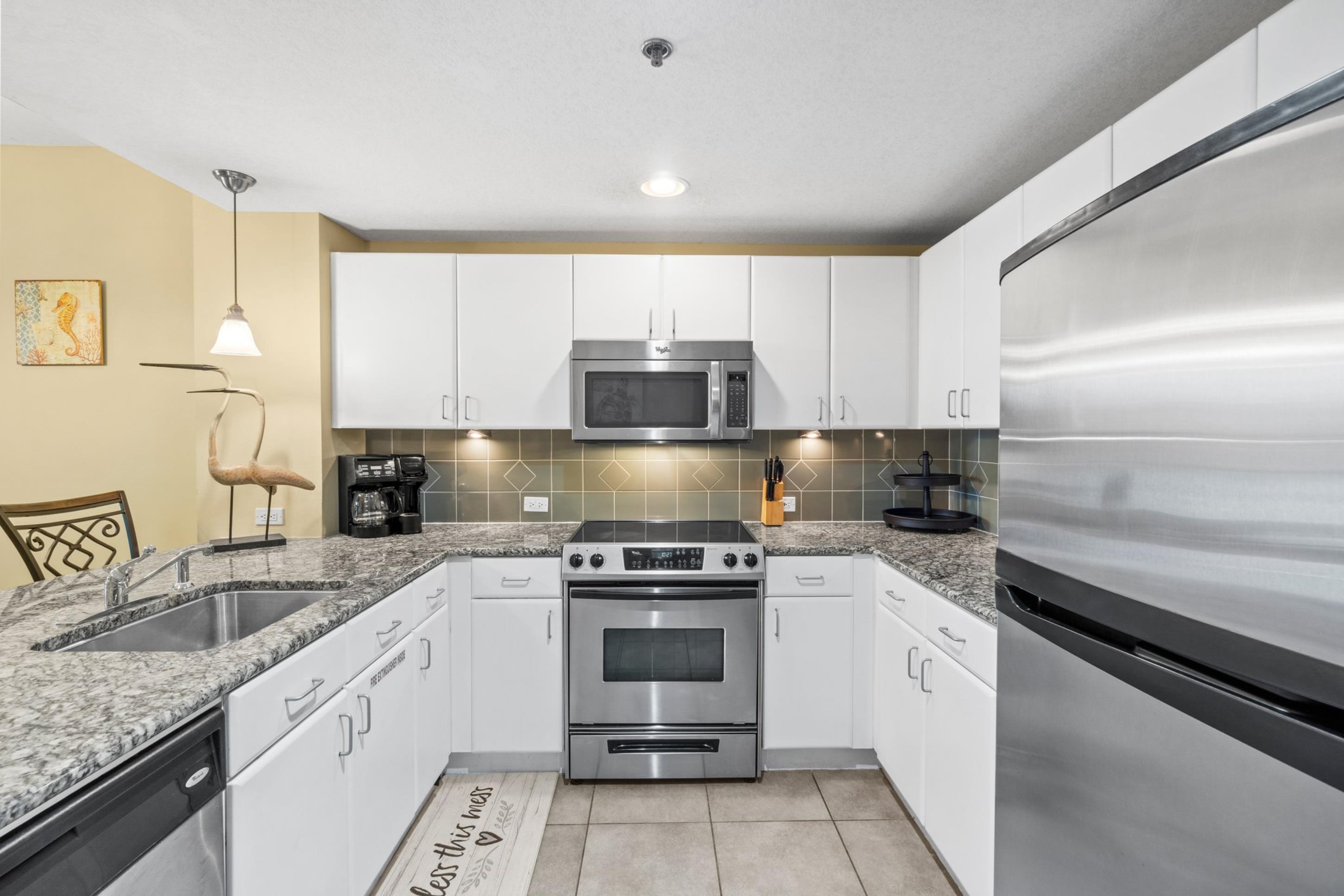 GRAND PANAMA BEACH RESORTS - Residential