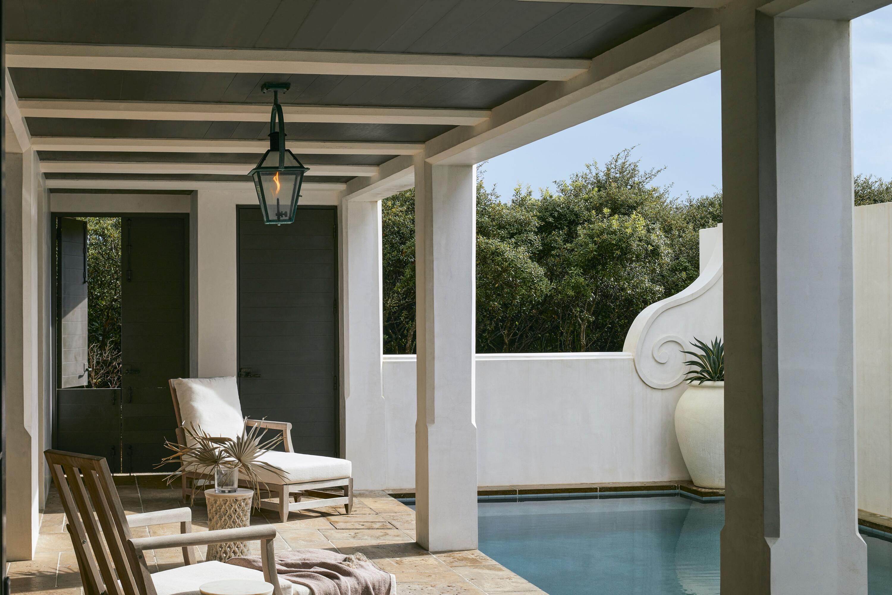 ALYS BEACH - Residential