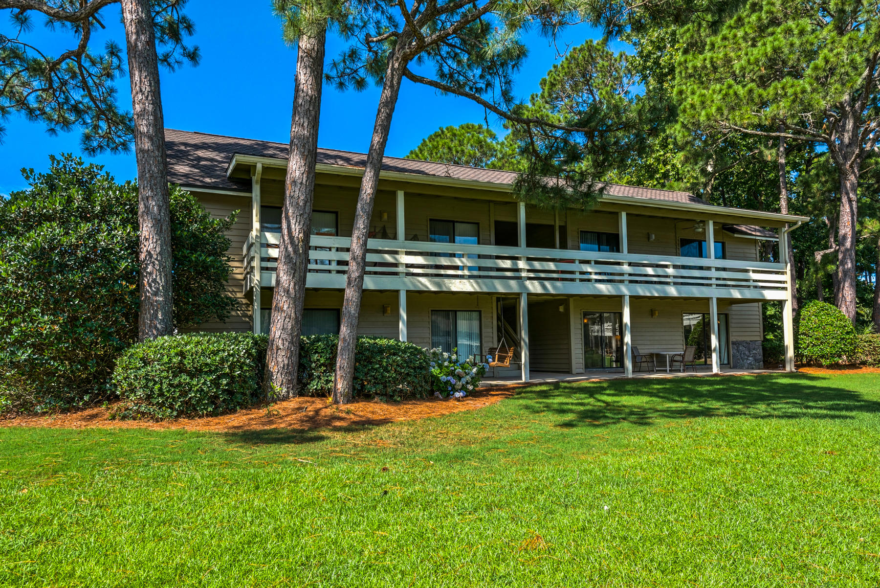 SEASCAPE CONDO GARDEN VILLA - Residential