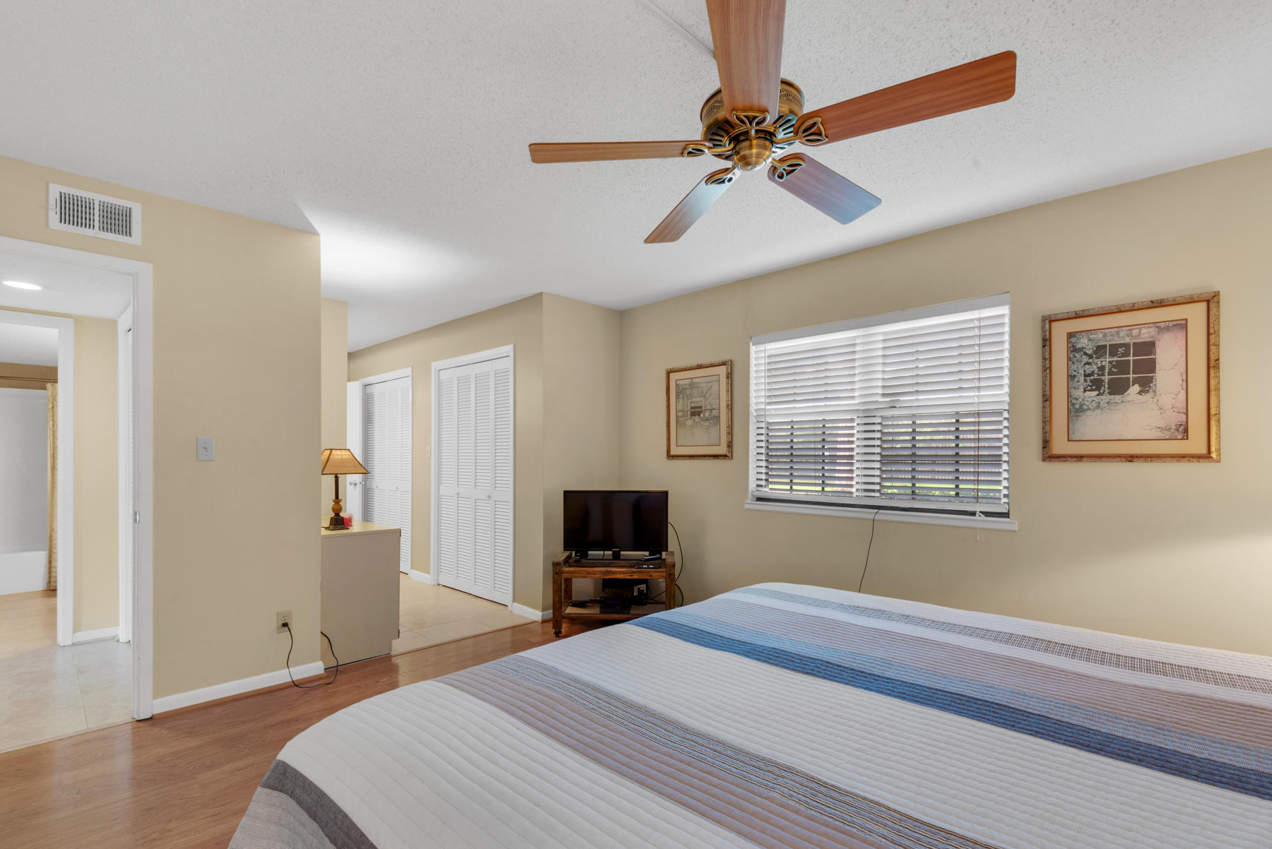 SEASCAPE CONDO GARDEN VILLA - Residential