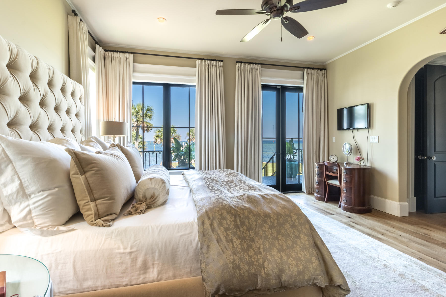 Cobbs Point - Residential