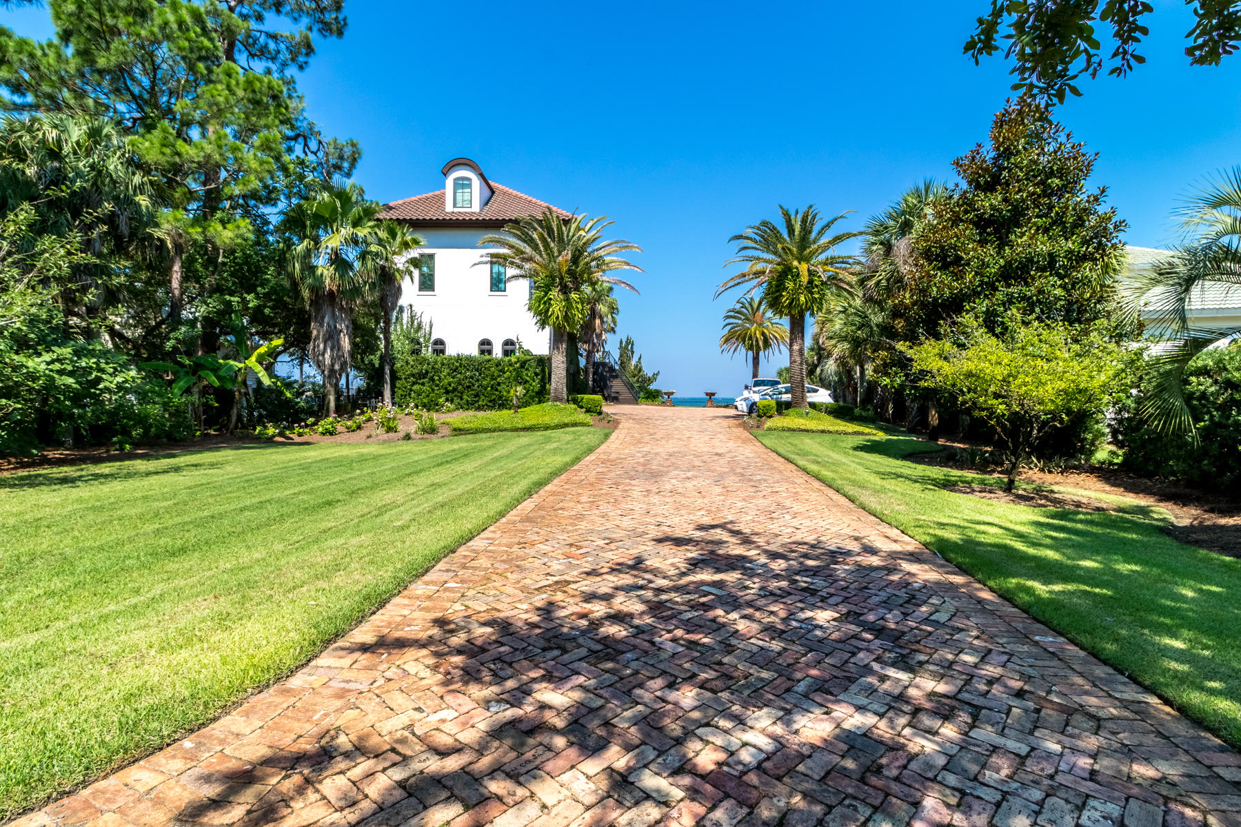 Cobbs Point - Residential