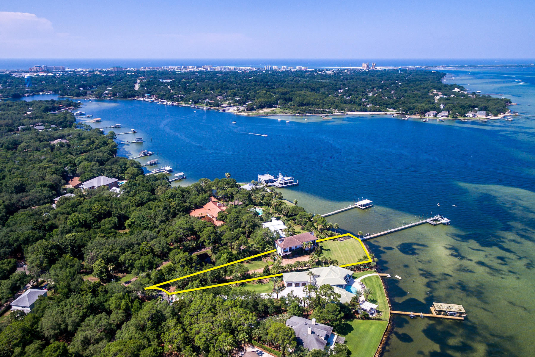 Cobbs Point - Residential