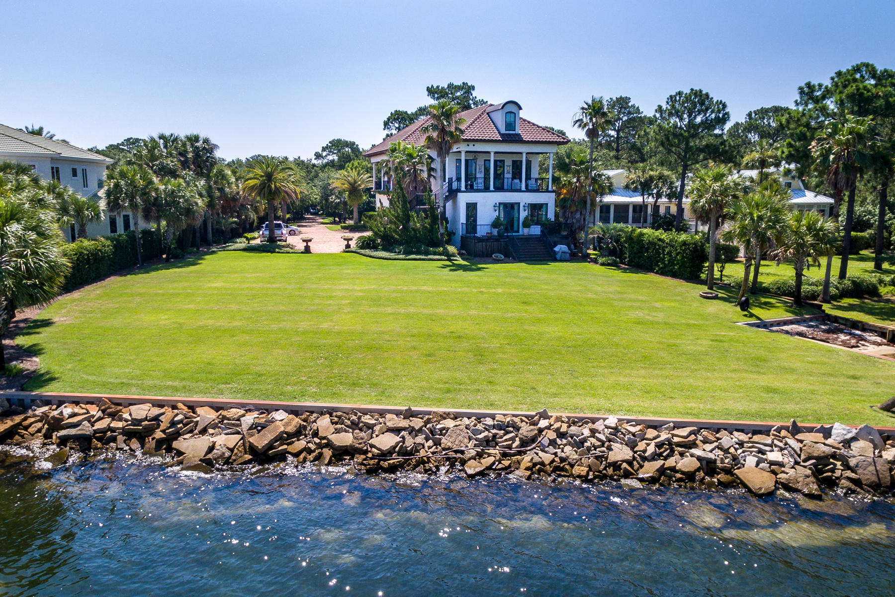Cobbs Point - Residential