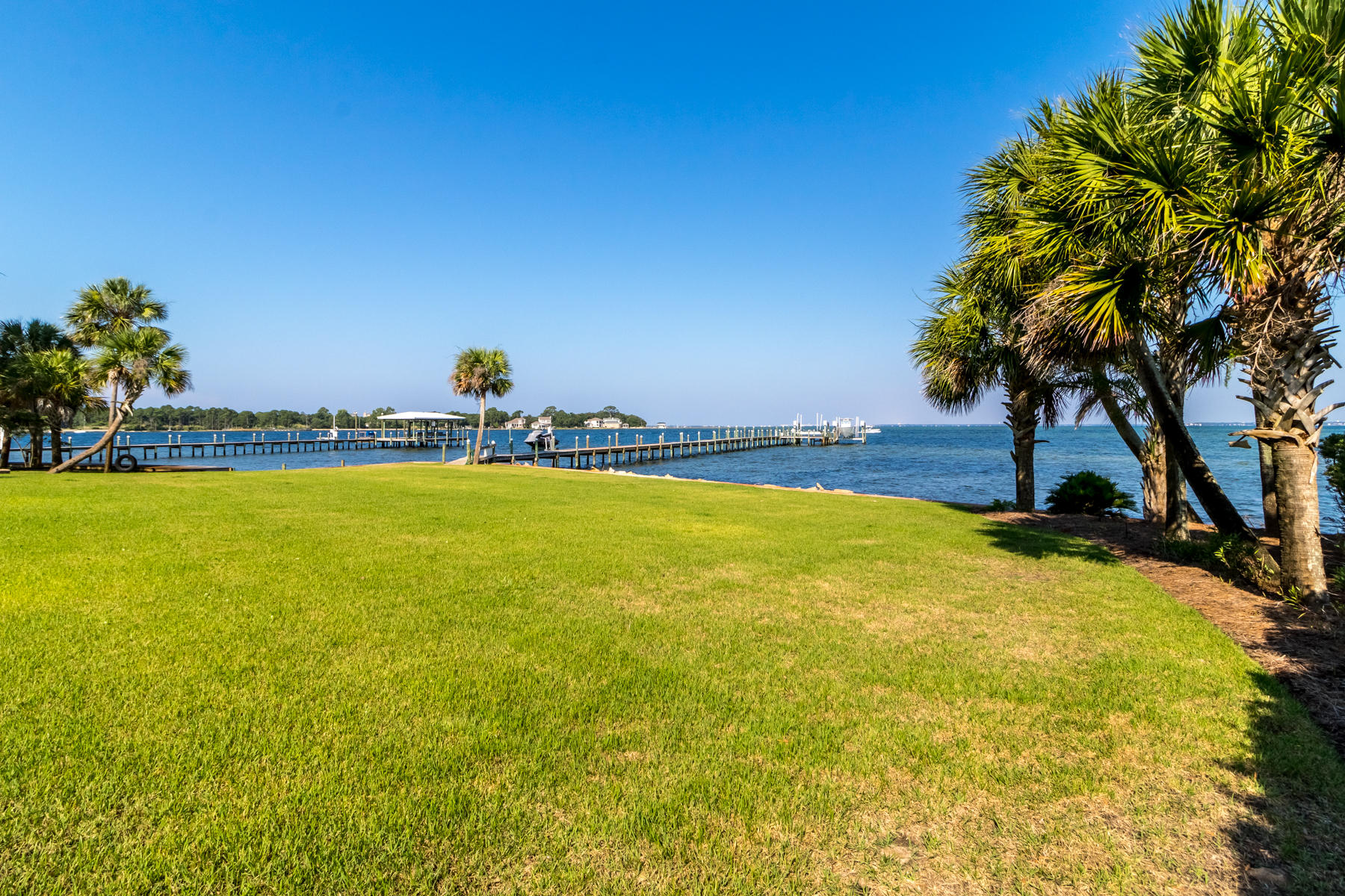 Cobbs Point - Residential