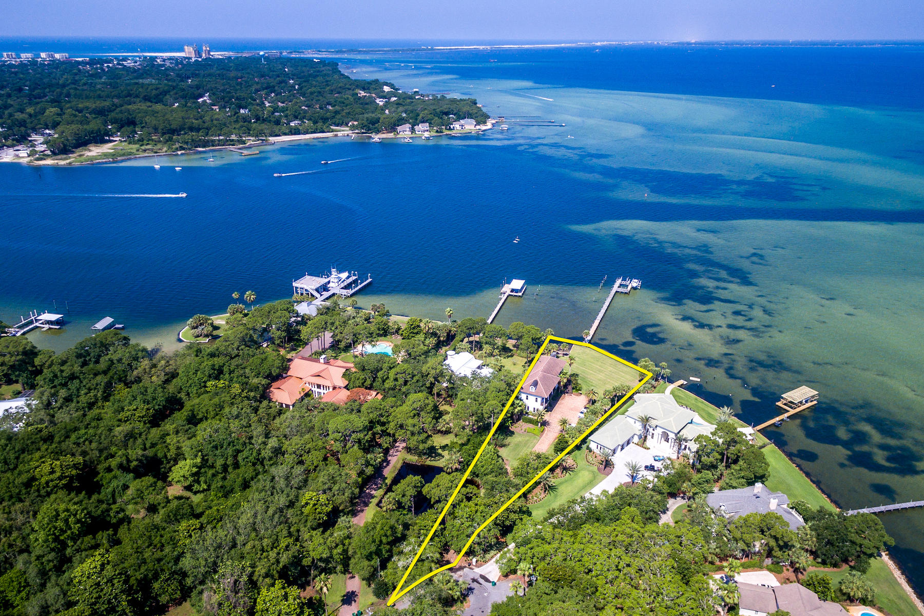 Cobbs Point - Residential