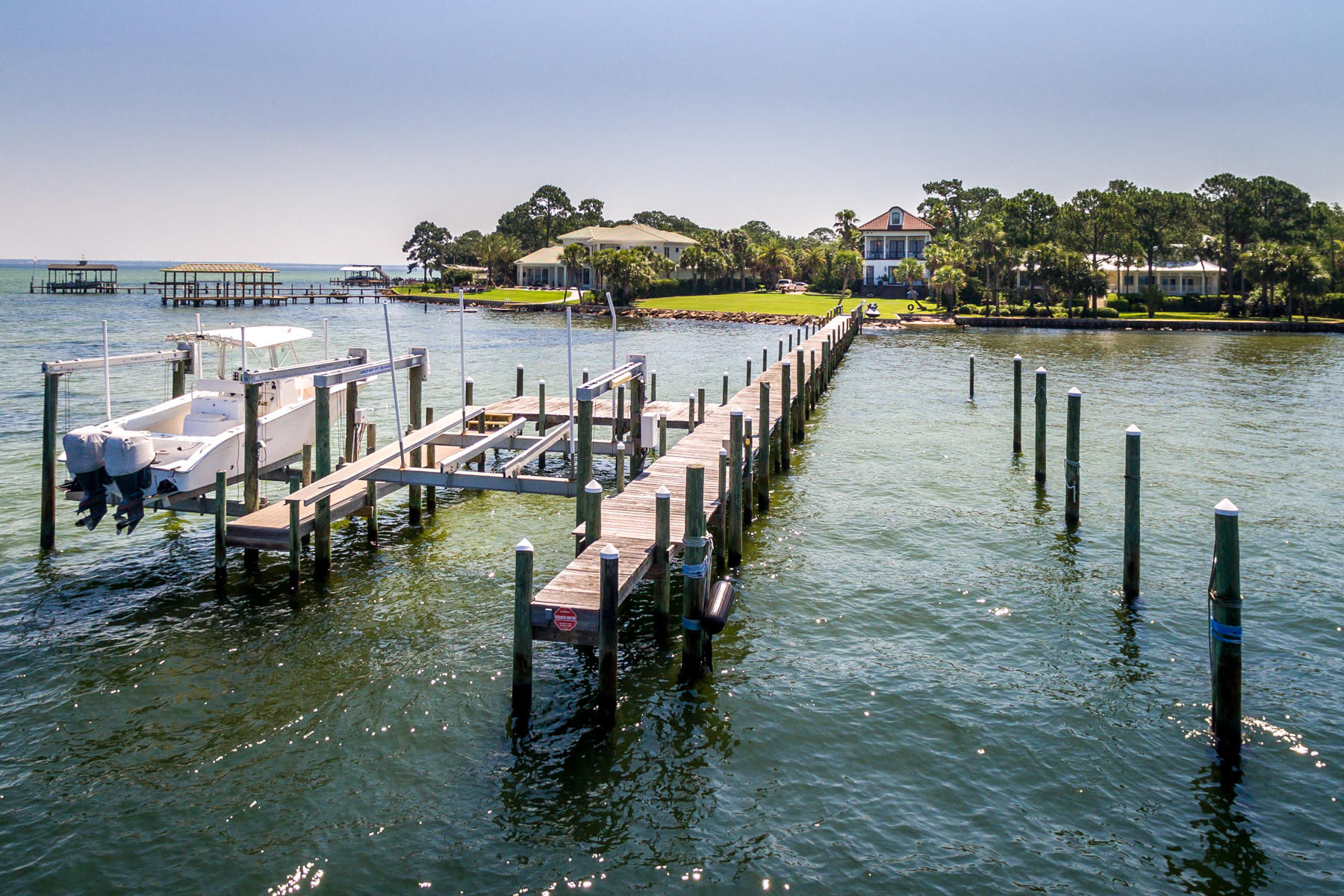 Cobbs Point - Residential