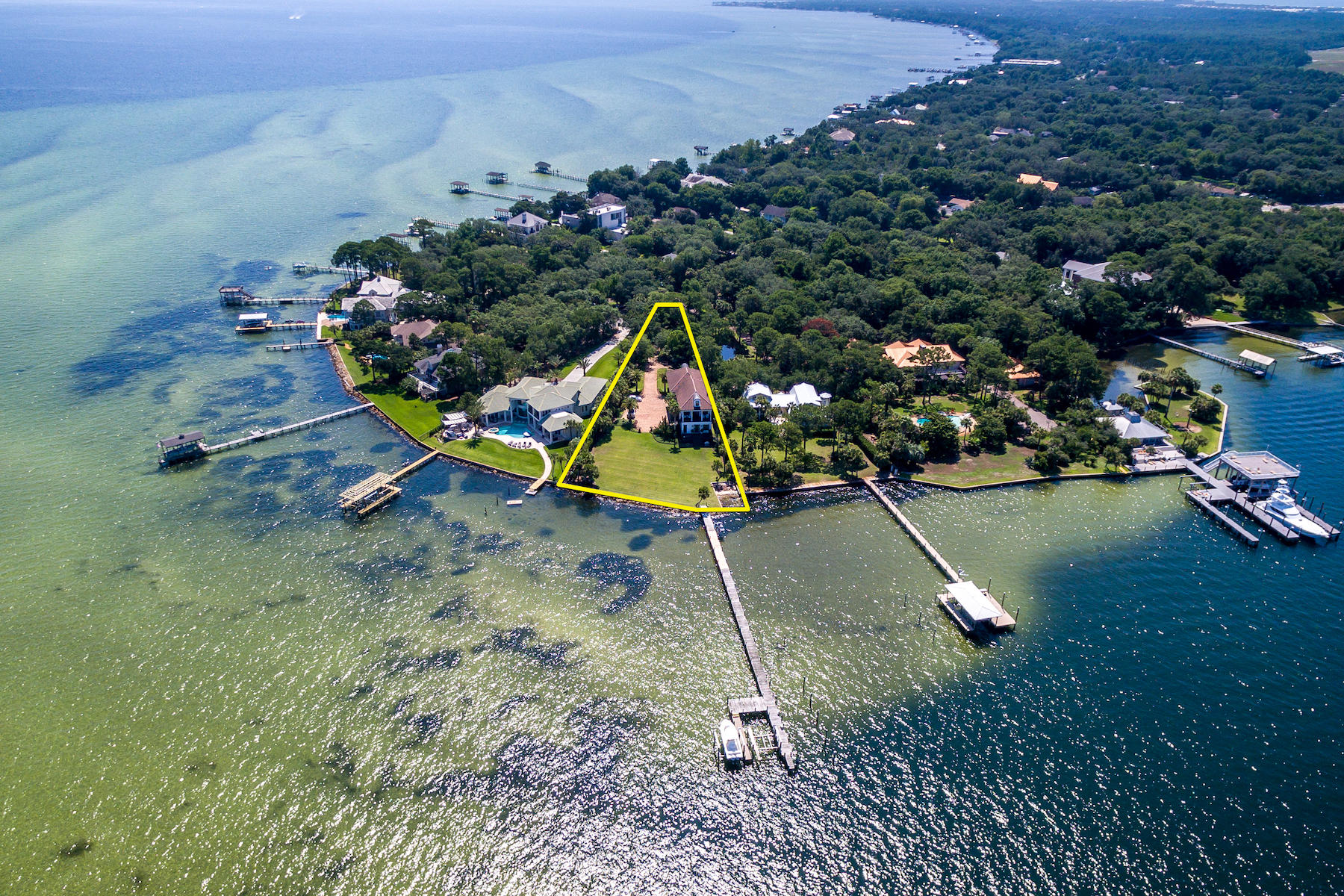 Cobbs Point - Residential