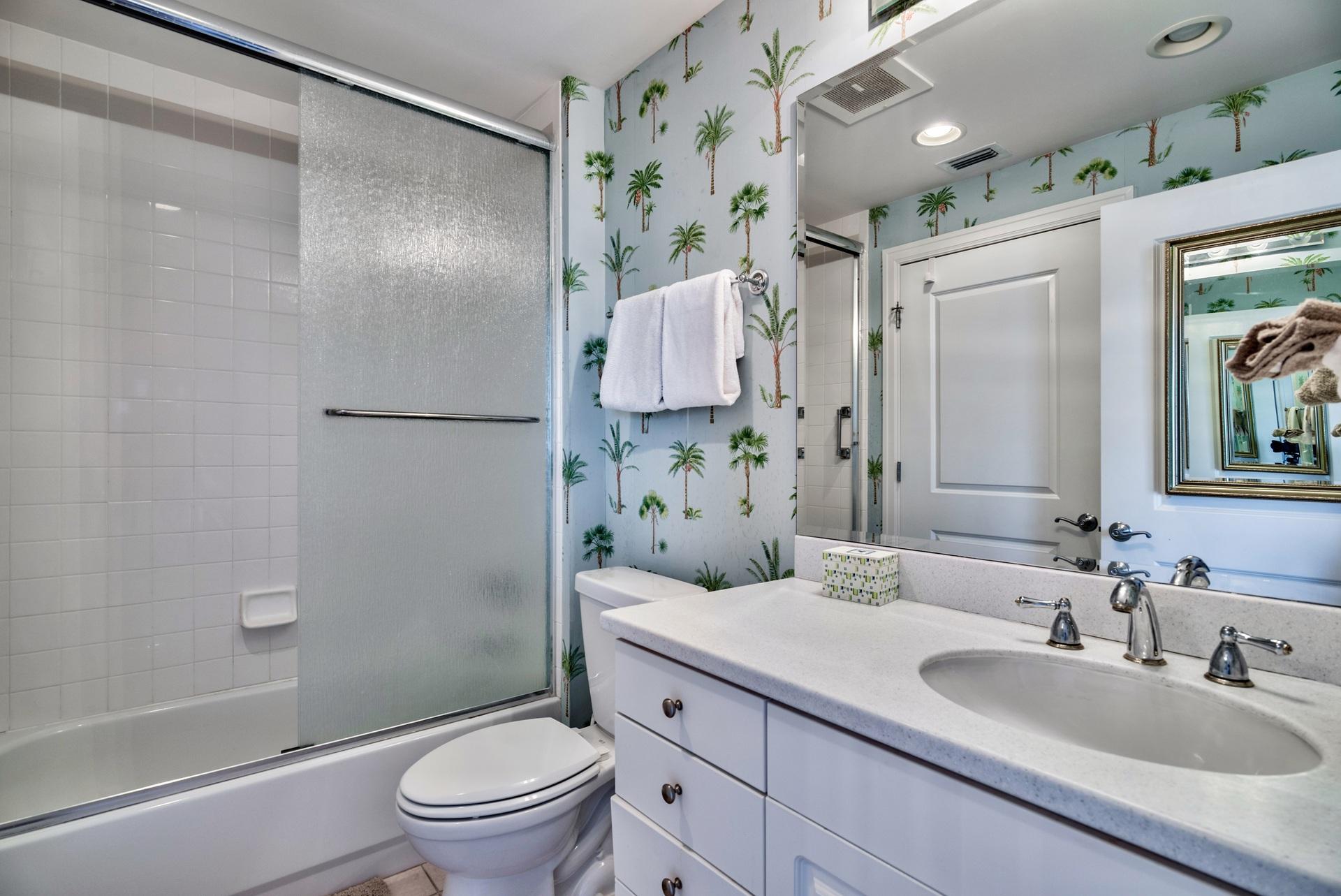 En Soleil Condo - Residential