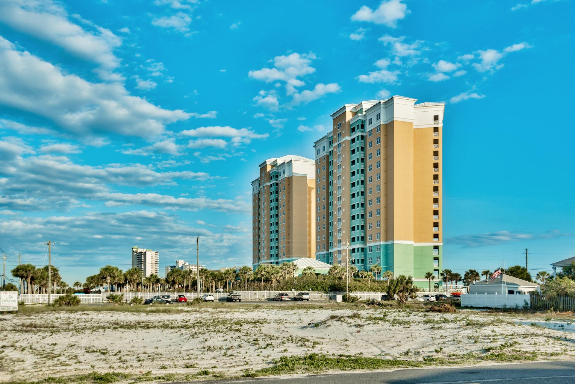 En Soleil Condo - Residential