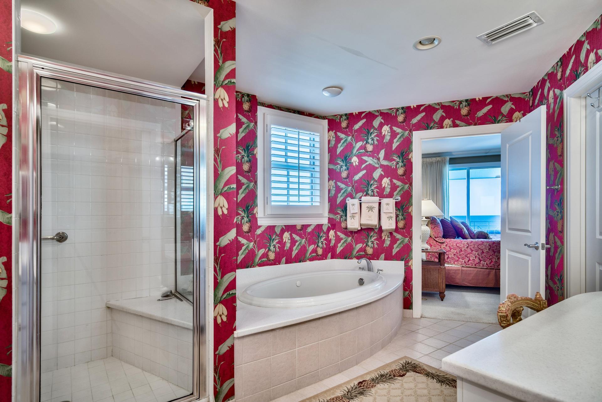 En Soleil Condo - Residential