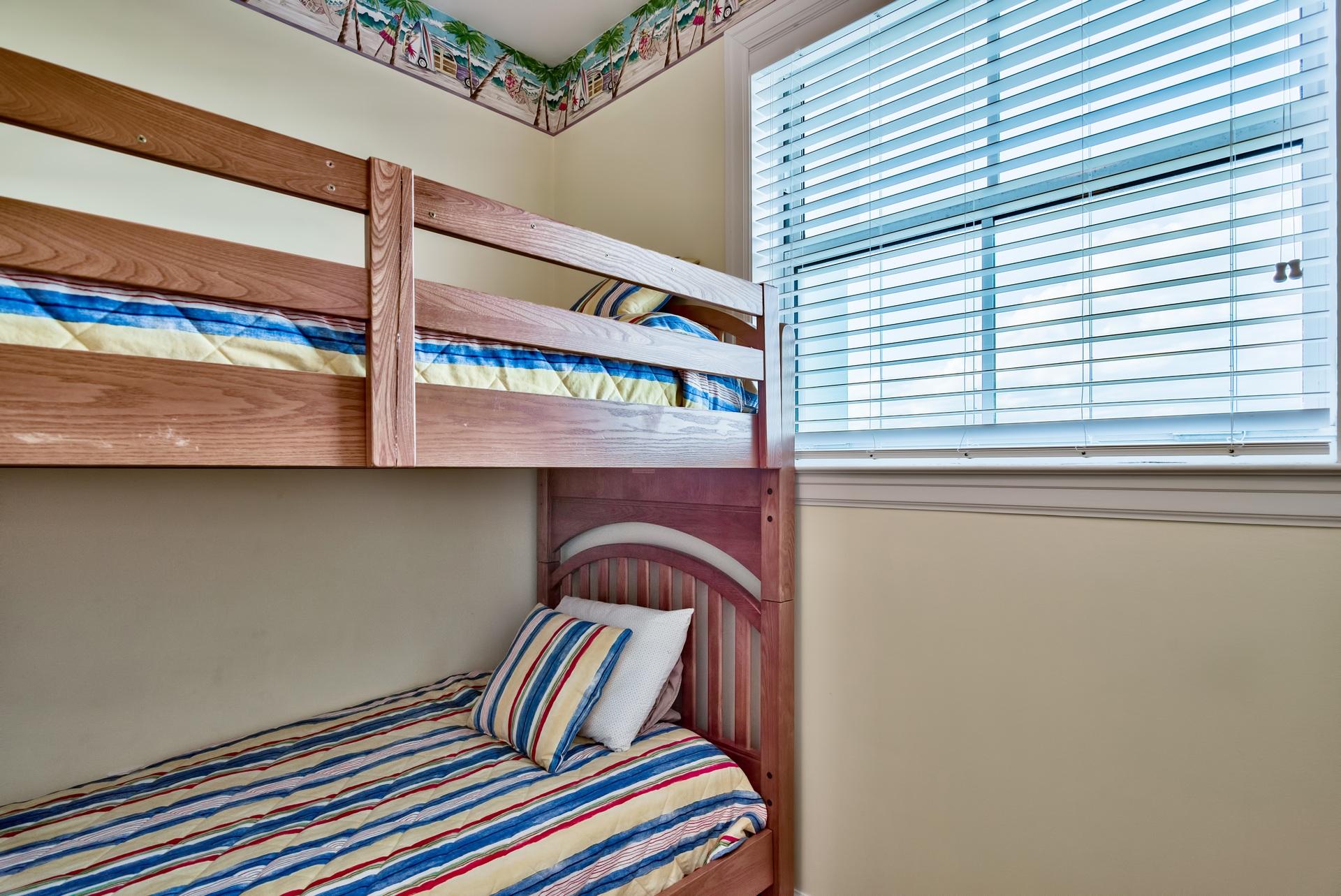 En Soleil Condo - Residential