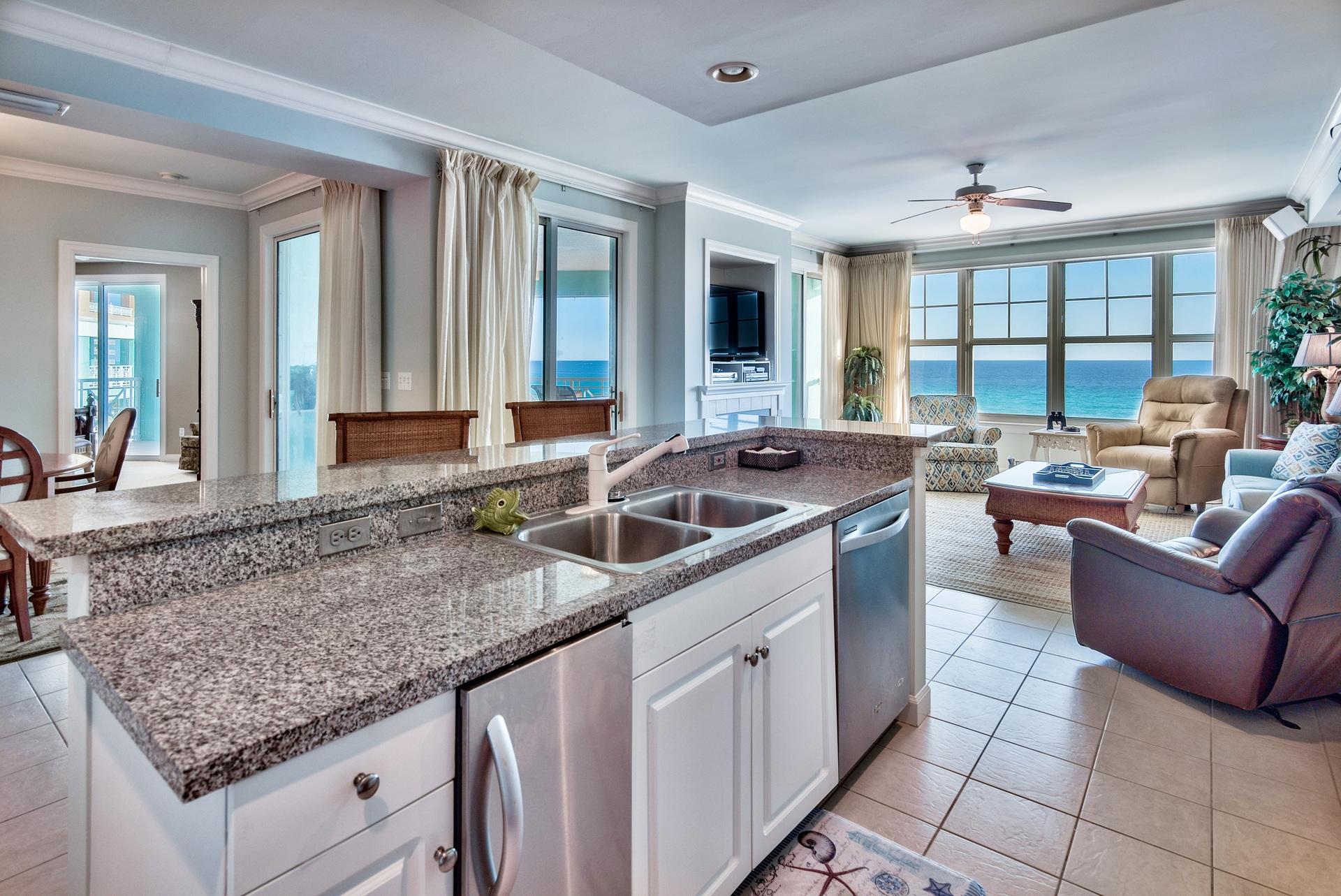 En Soleil Condo - Residential