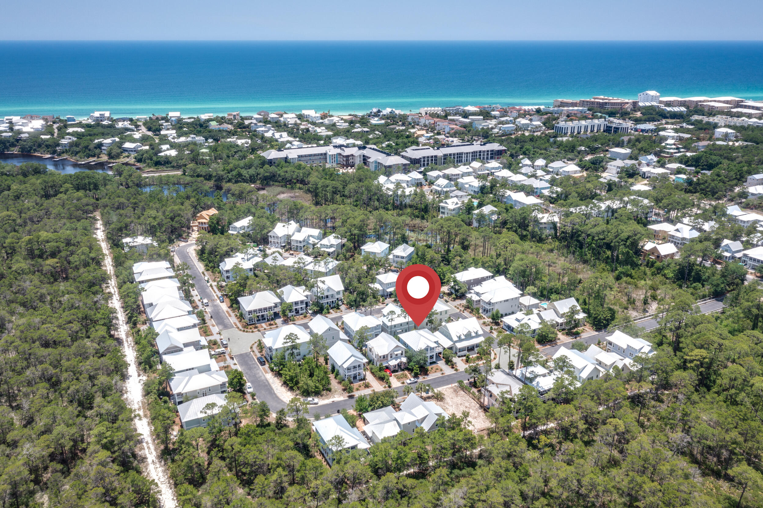 LAKESIDE AT BLUE MOUNTAIN BEACH - Residential