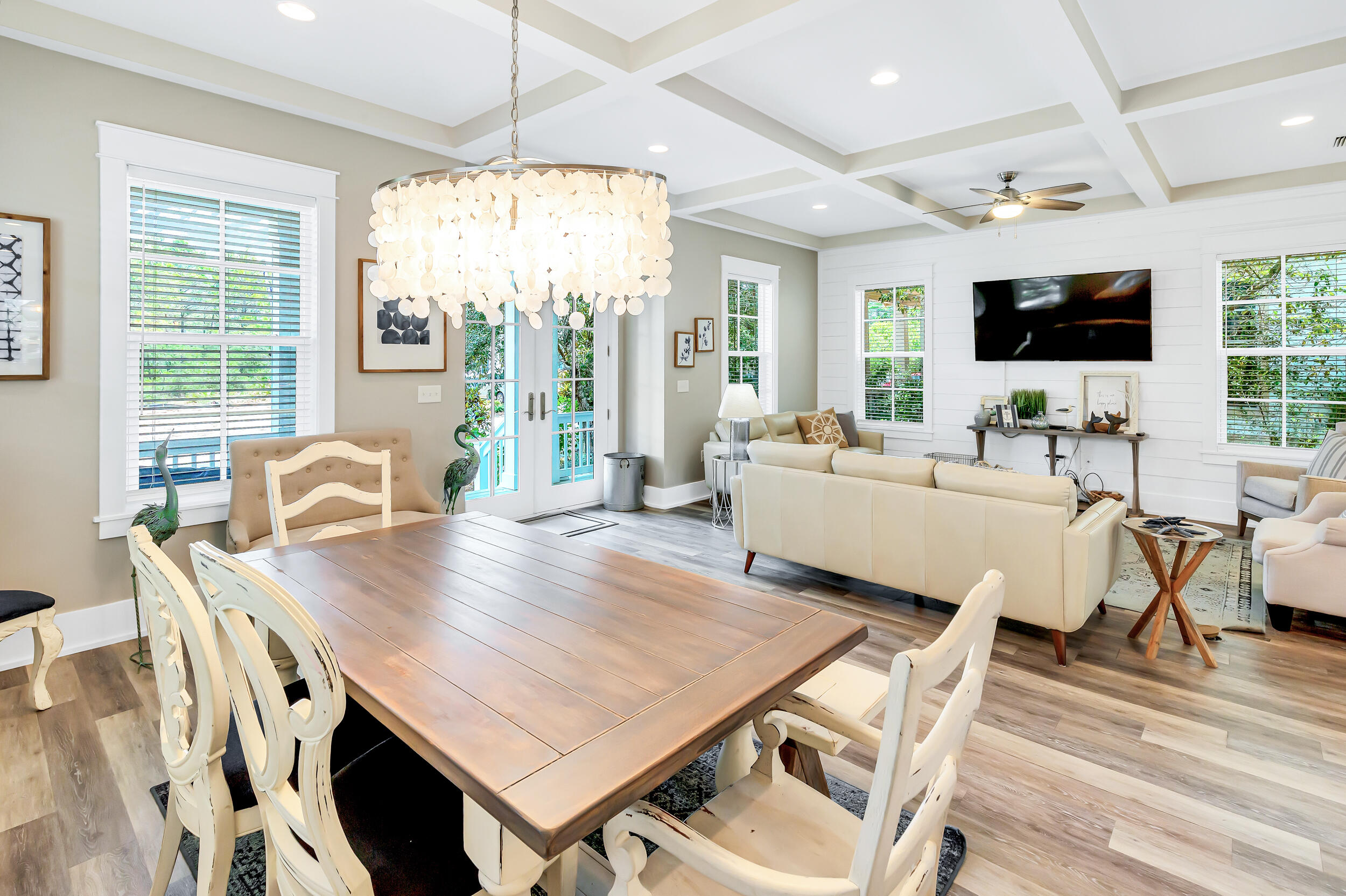 LAKESIDE AT BLUE MOUNTAIN BEACH - Residential