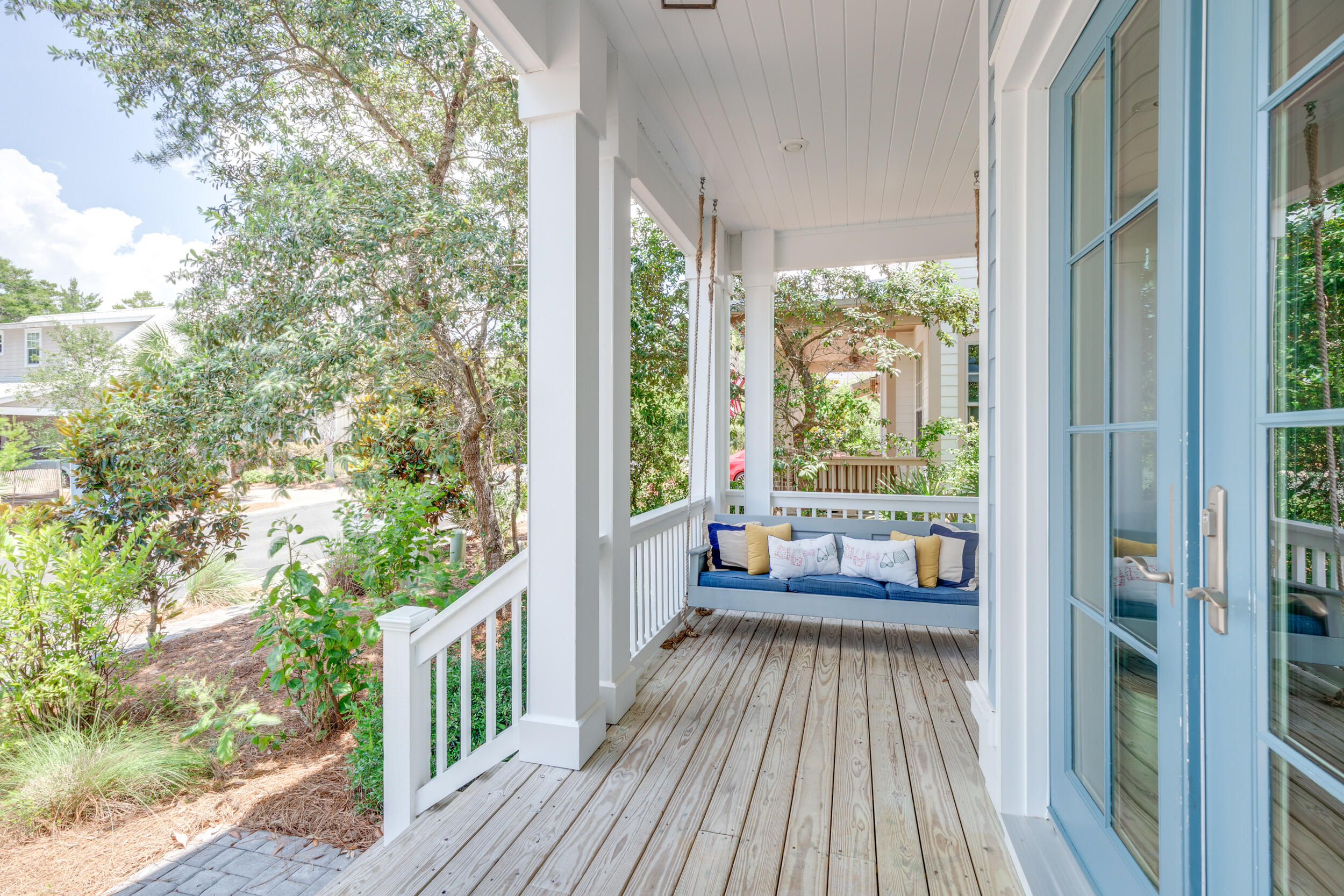 LAKESIDE AT BLUE MOUNTAIN BEACH - Residential