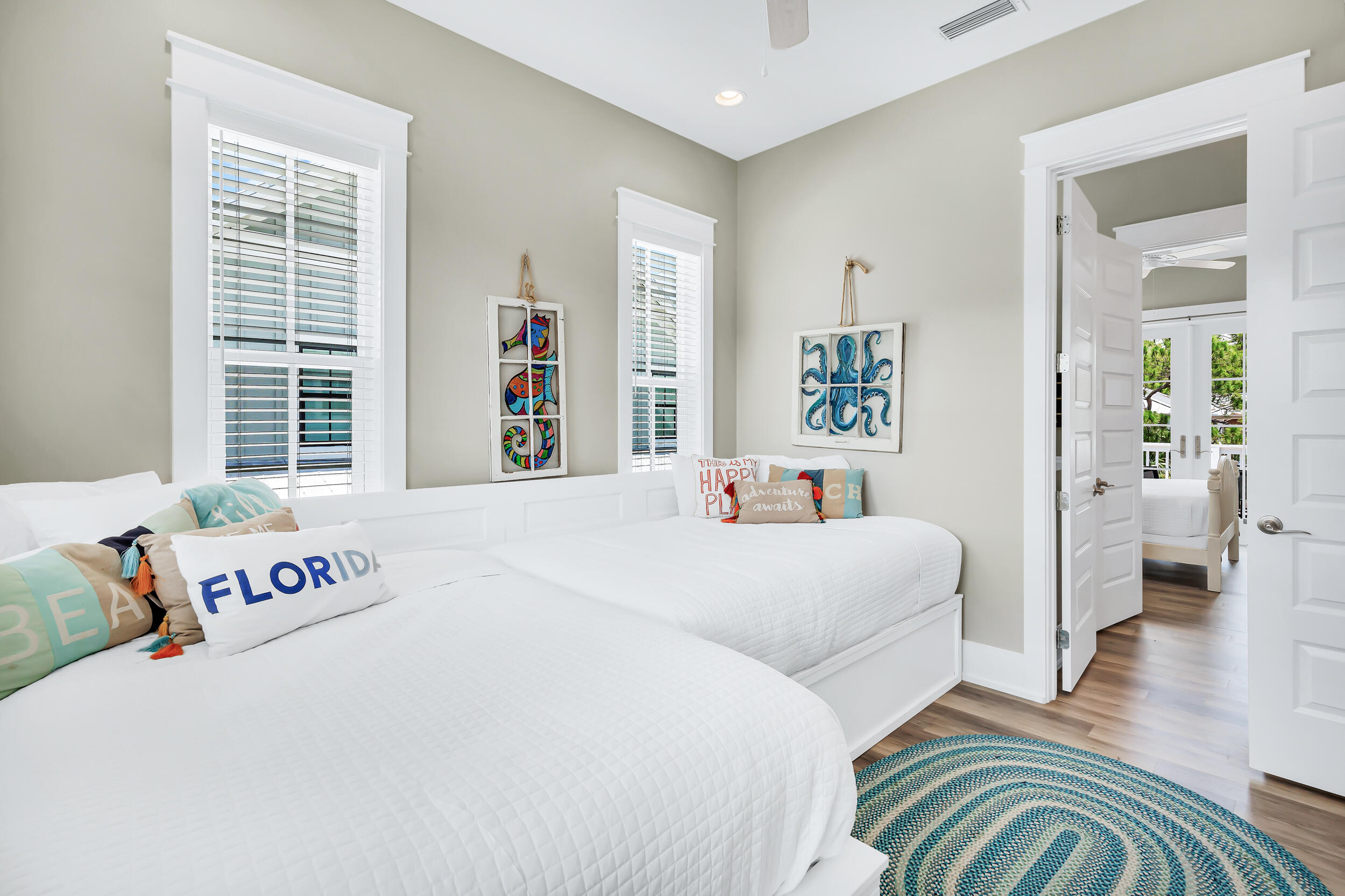 LAKESIDE AT BLUE MOUNTAIN BEACH - Residential