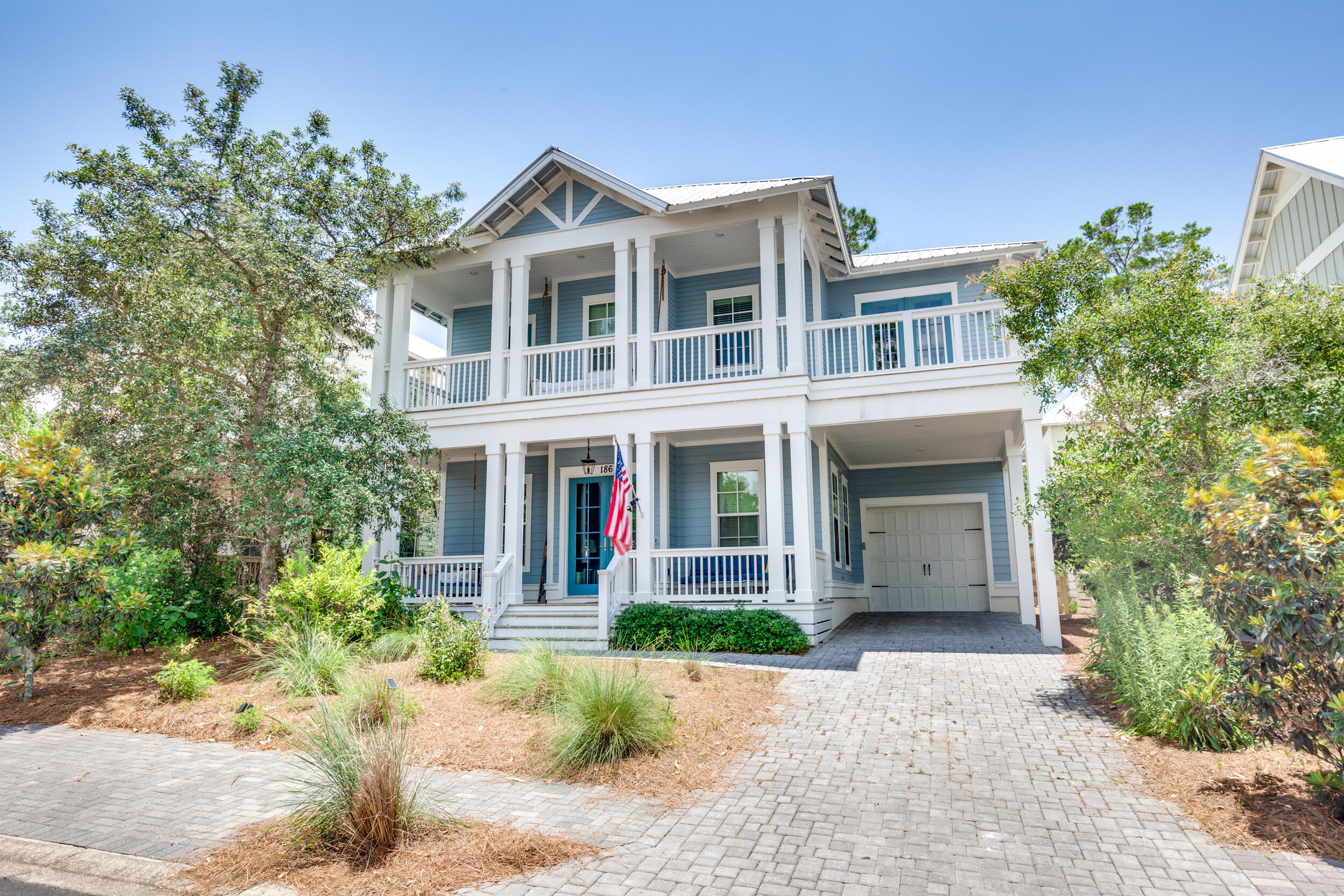 LAKESIDE AT BLUE MOUNTAIN BEACH - Residential