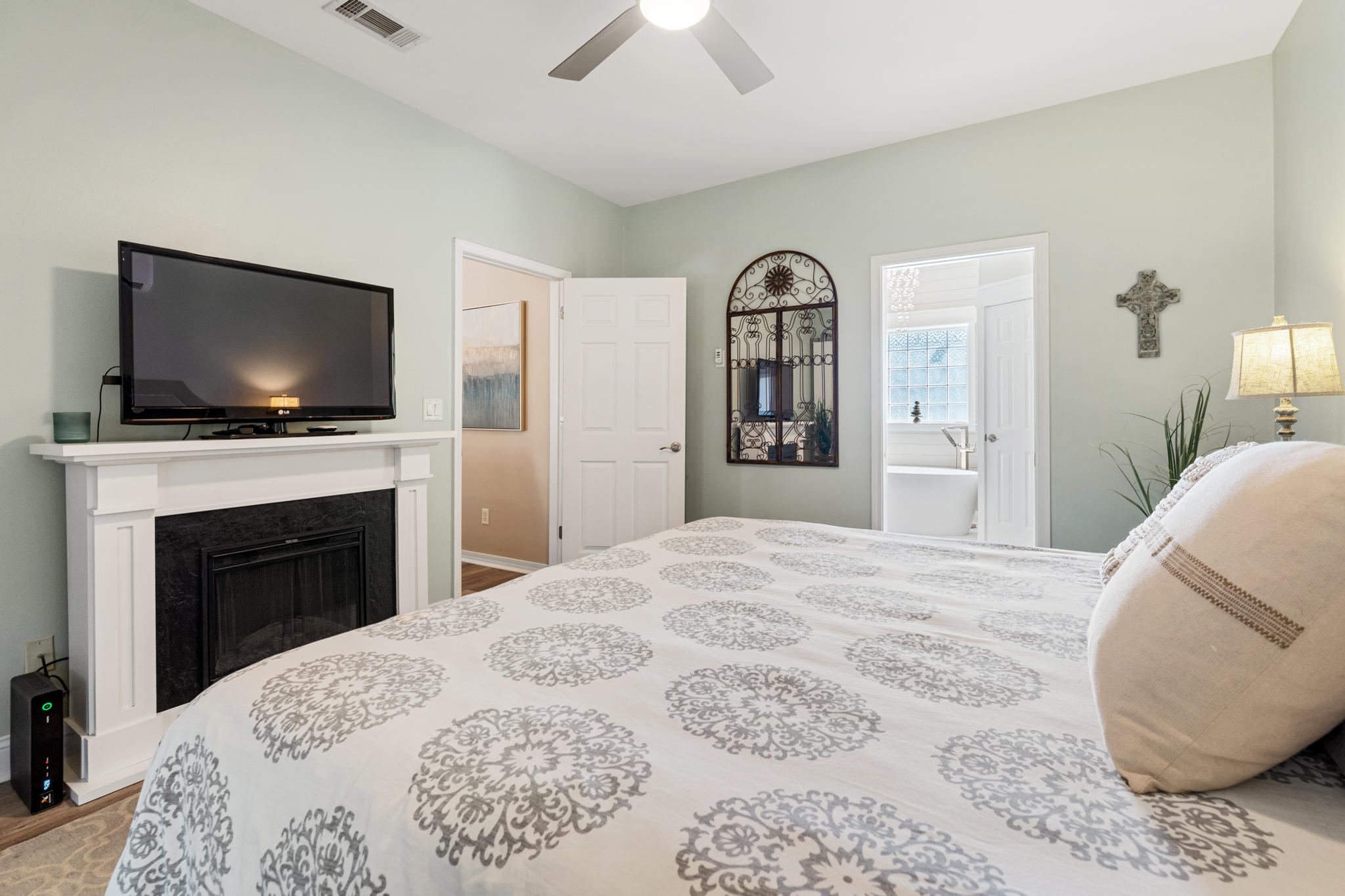 Emerald Walk - Residential