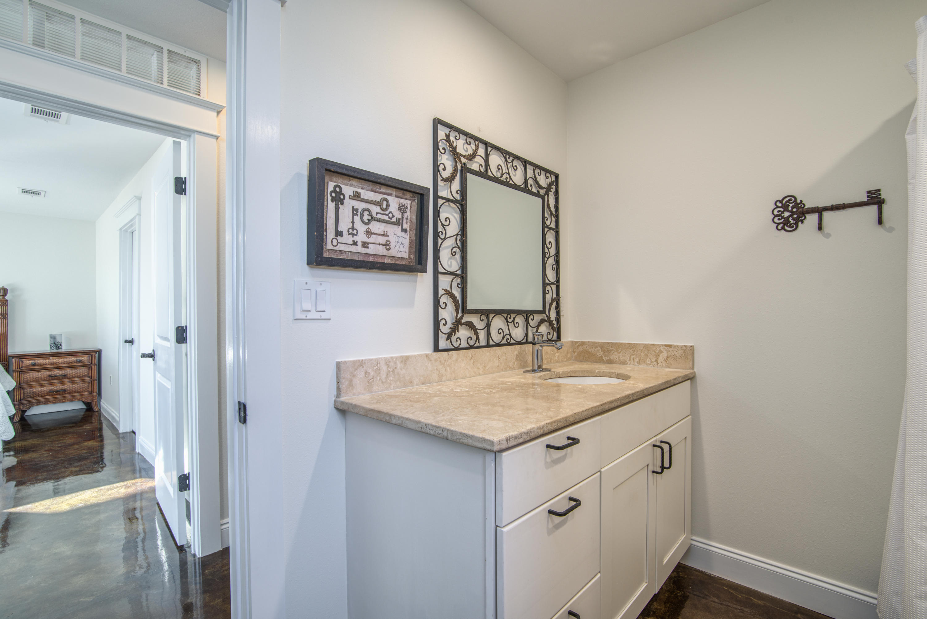 SOUNDSIDE MOORINGS - Residential