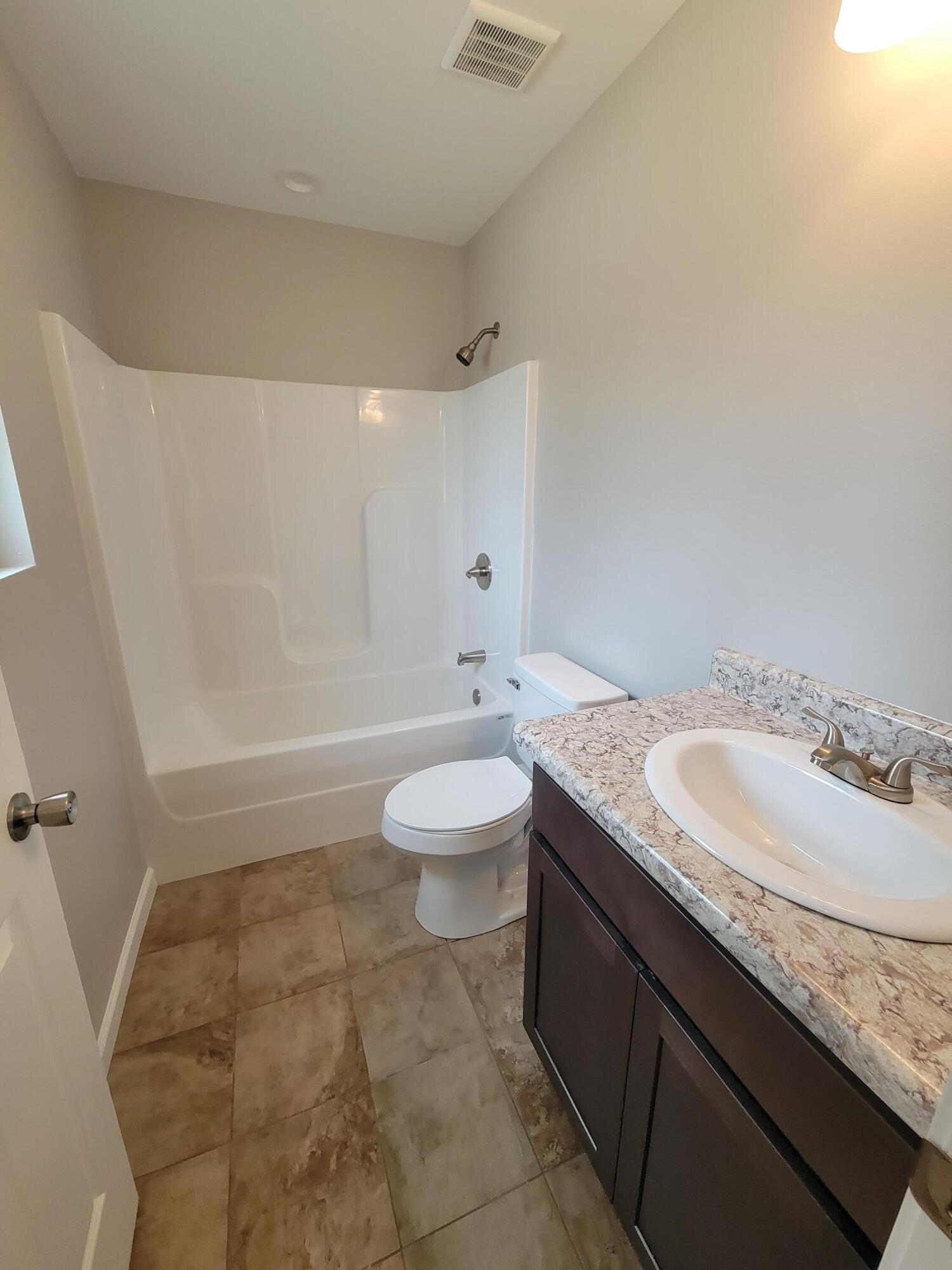 OAKWOOD HILLS UNIT 3 - Residential